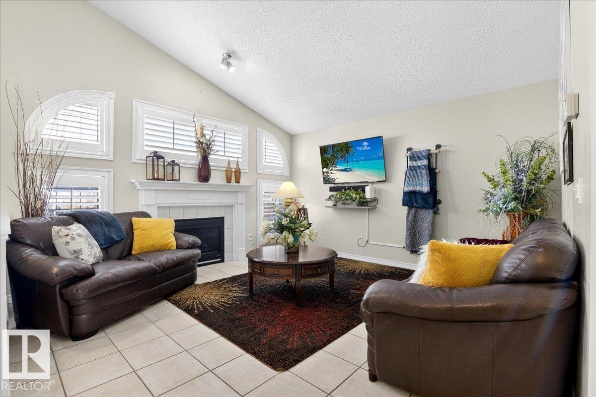 Photo 17 at 3518 18 Street NW, Wild Rose, Edmonton