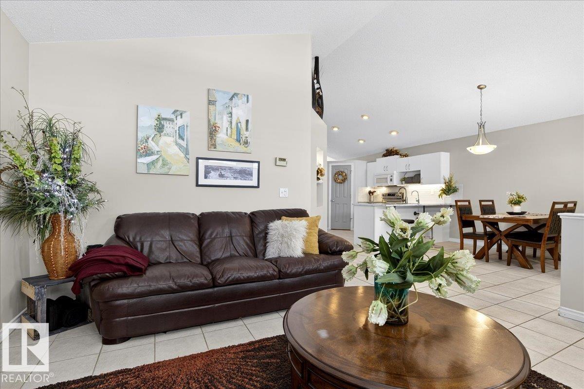 Photo 20 at 3518 18 Street NW, Wild Rose, Edmonton