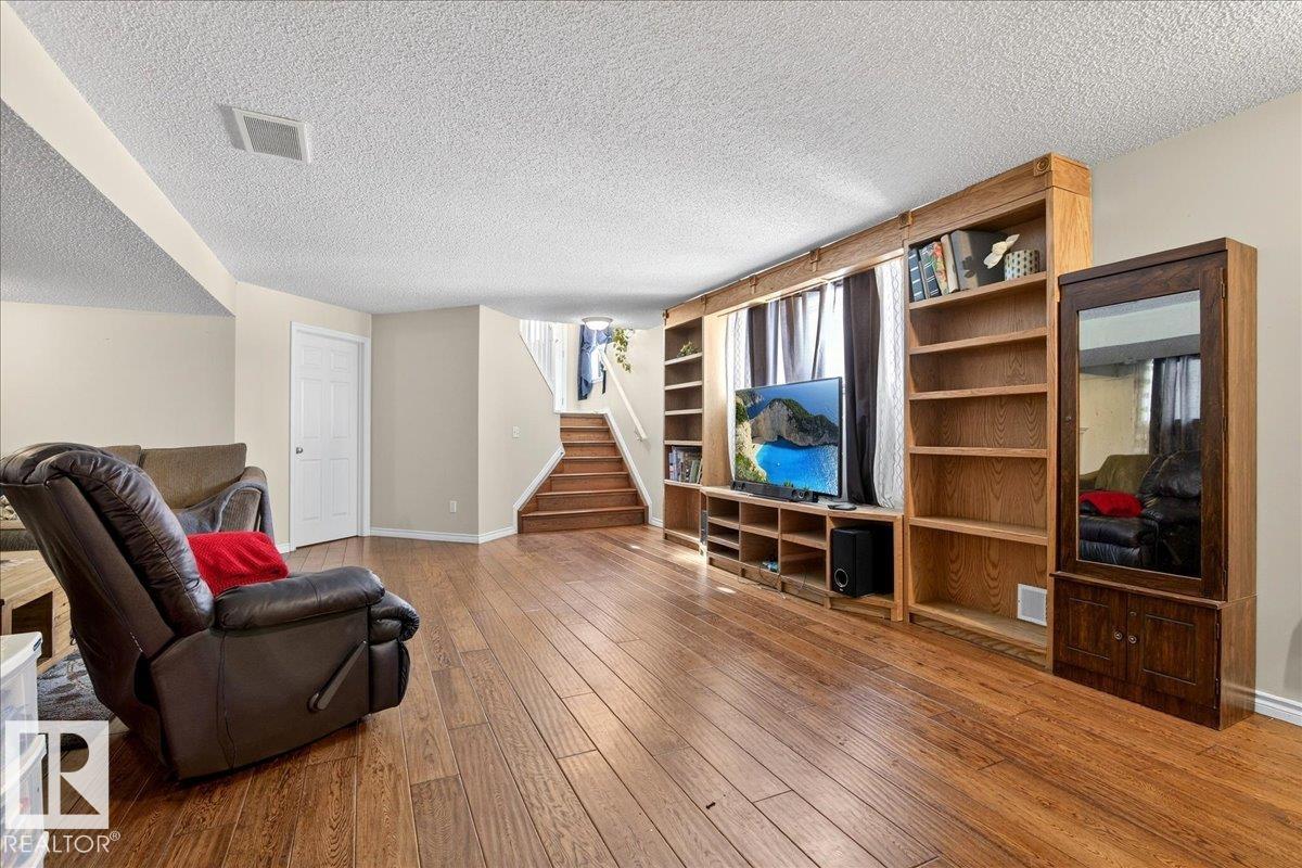 Photo 38 at 3518 18 Street NW, Wild Rose, Edmonton