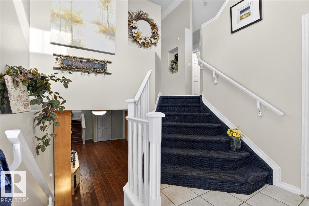 Photo 7 at 3518 18 Street NW, Wild Rose, Edmonton