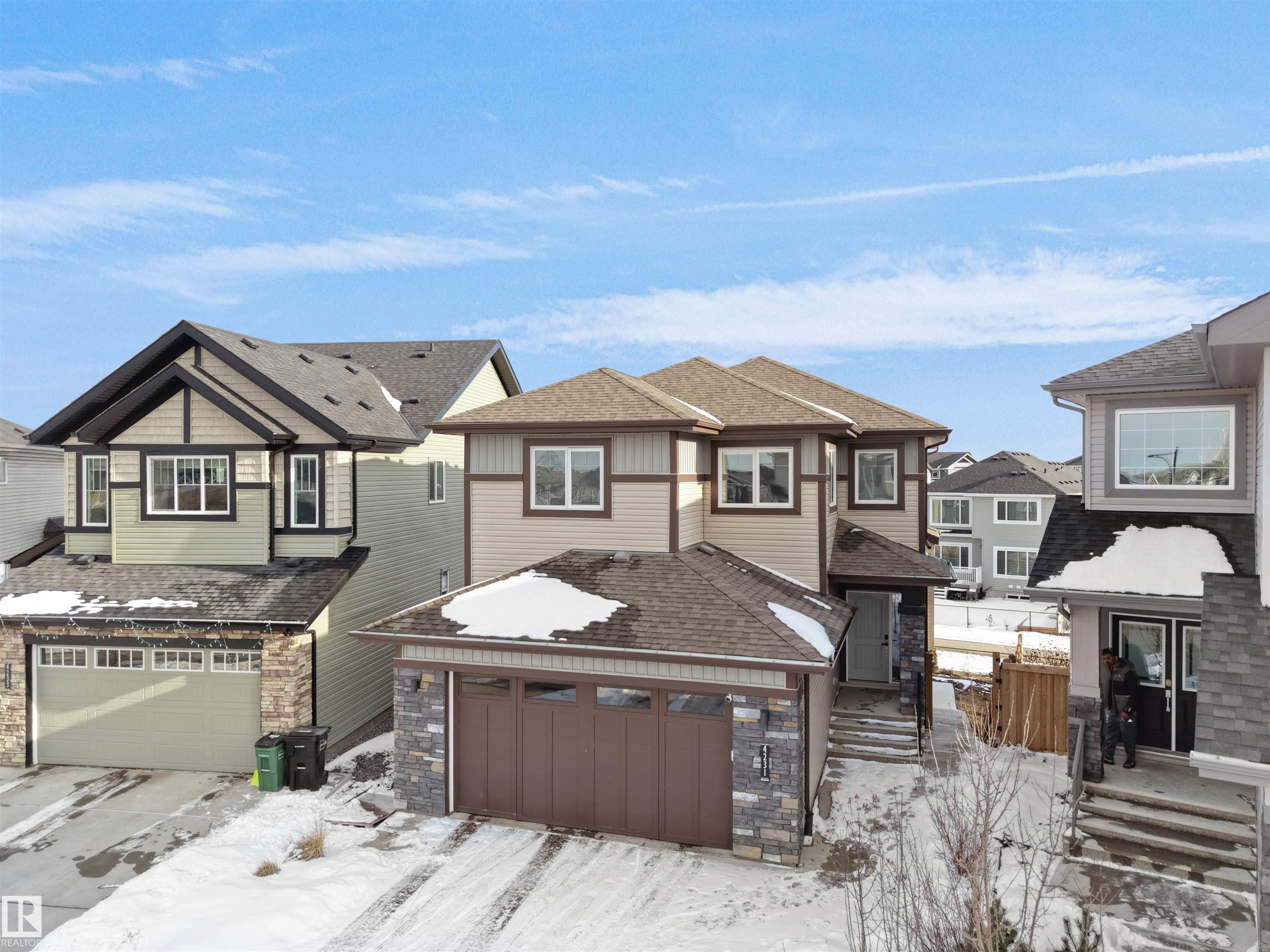 4231 Charles Close SW, Chappelle Area, Edmonton
