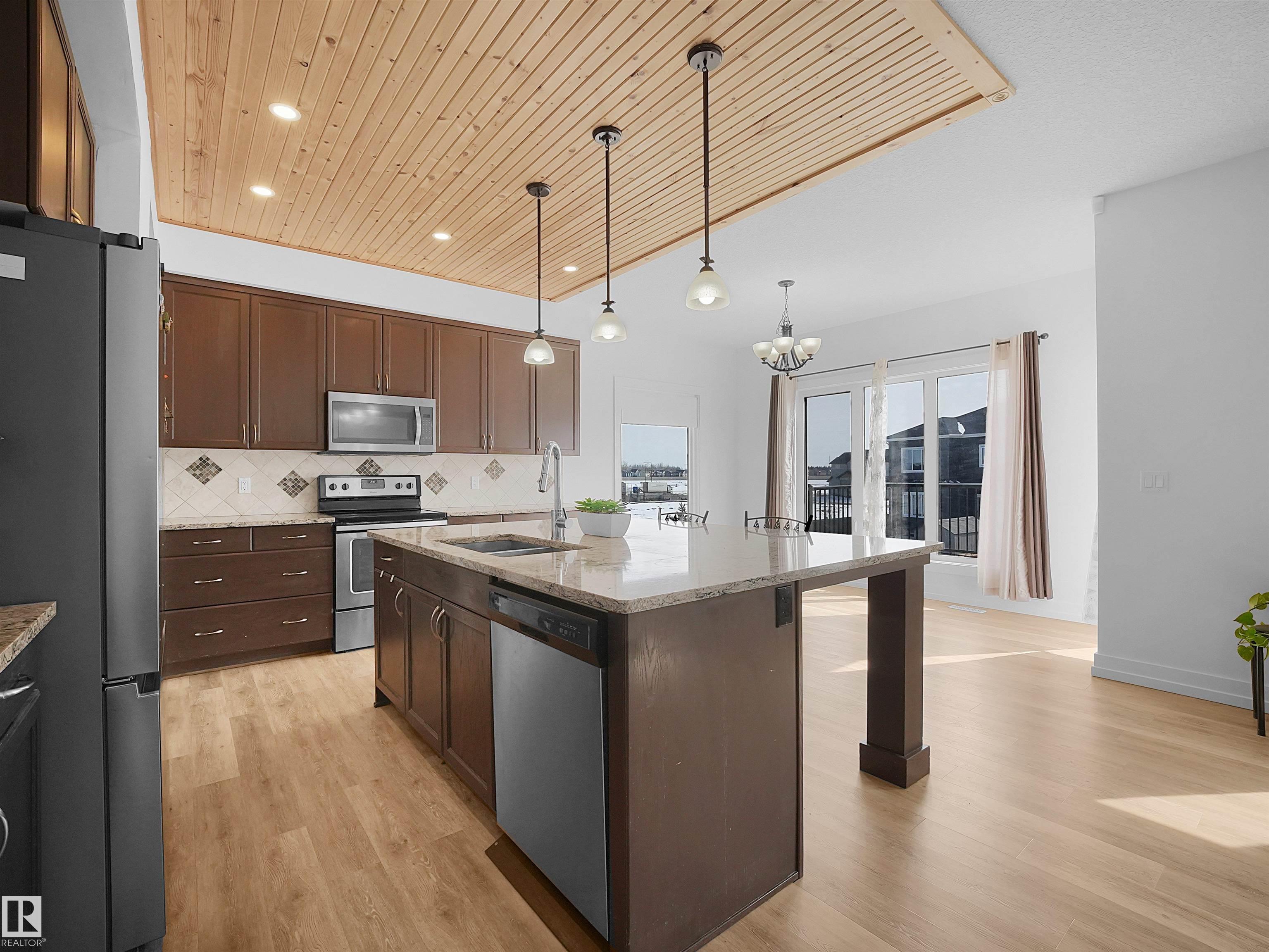 Photo 26 at 4231 Charles Close SW, Chappelle Area, Edmonton