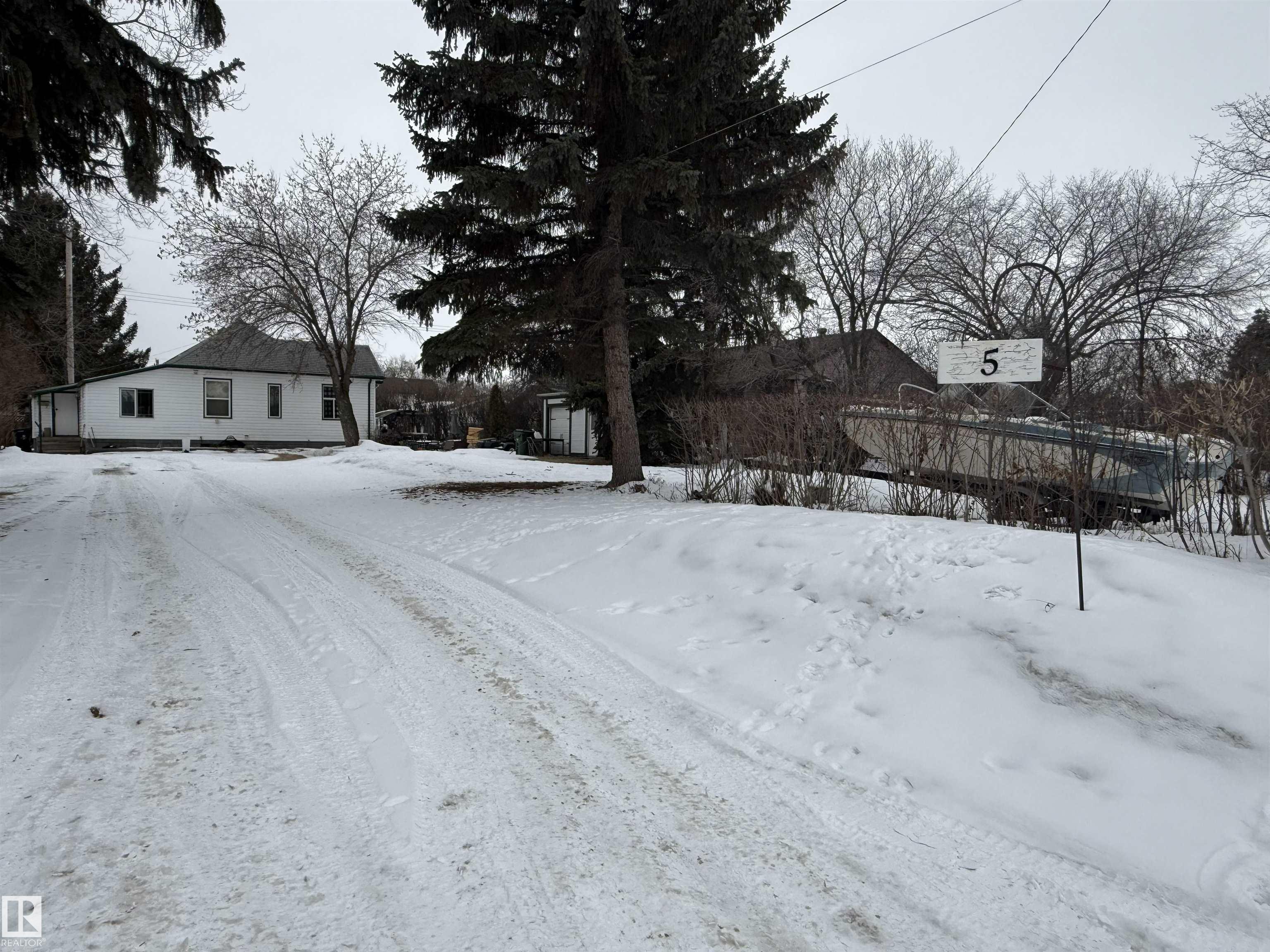 5 O'brien, Old Fort Saskatchewan, Fort Saskatchewan