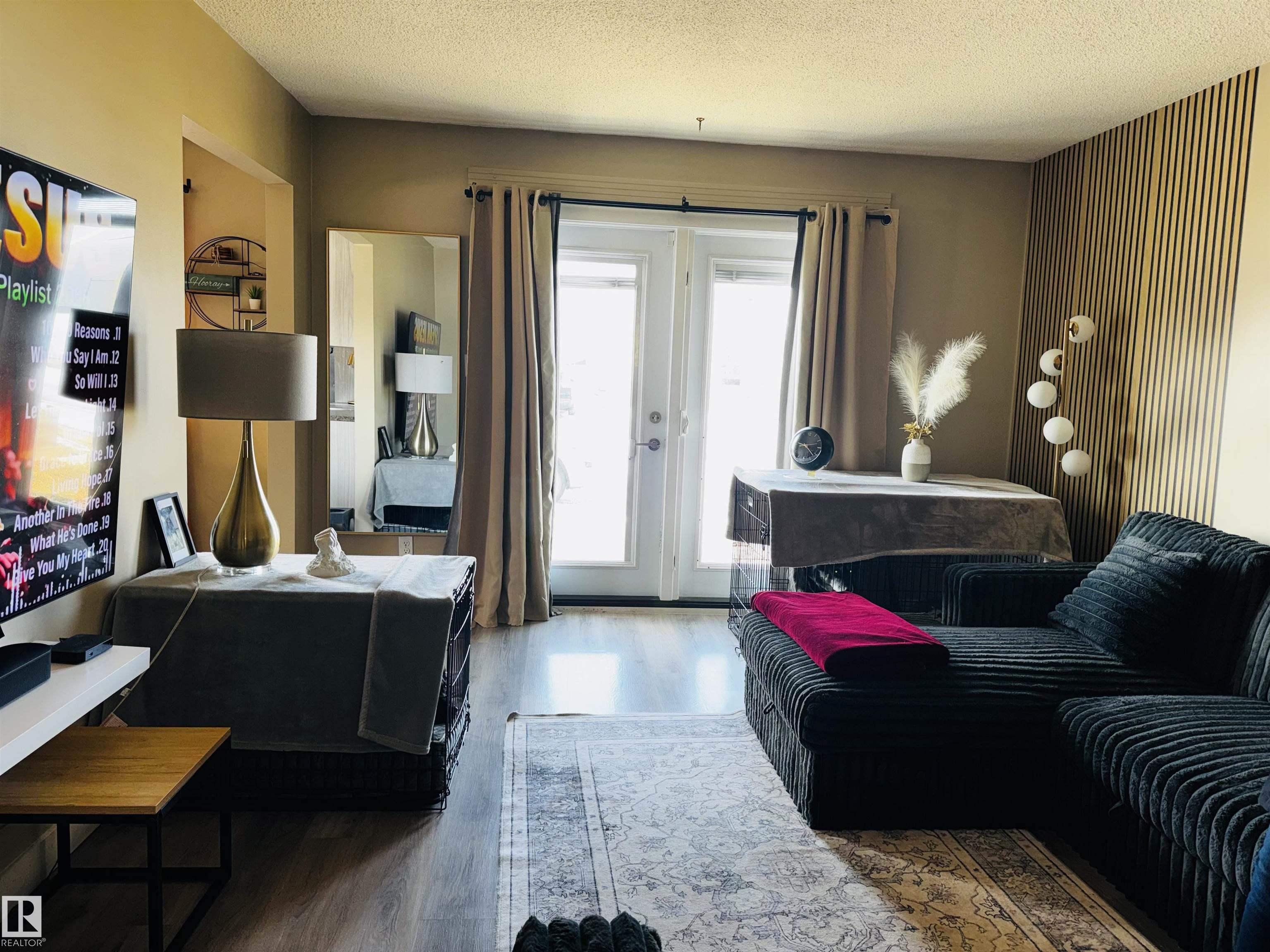 Photo 25 at 11452 152b Avenue NW, Caernarvon, Edmonton