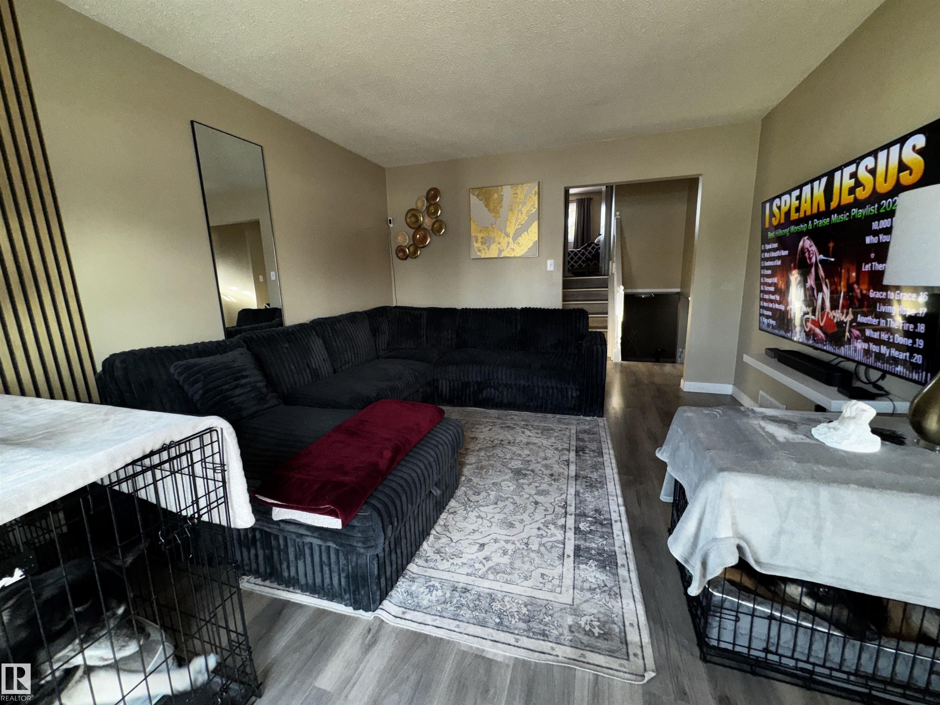 Photo 31 at 11452 152b Avenue NW, Caernarvon, Edmonton