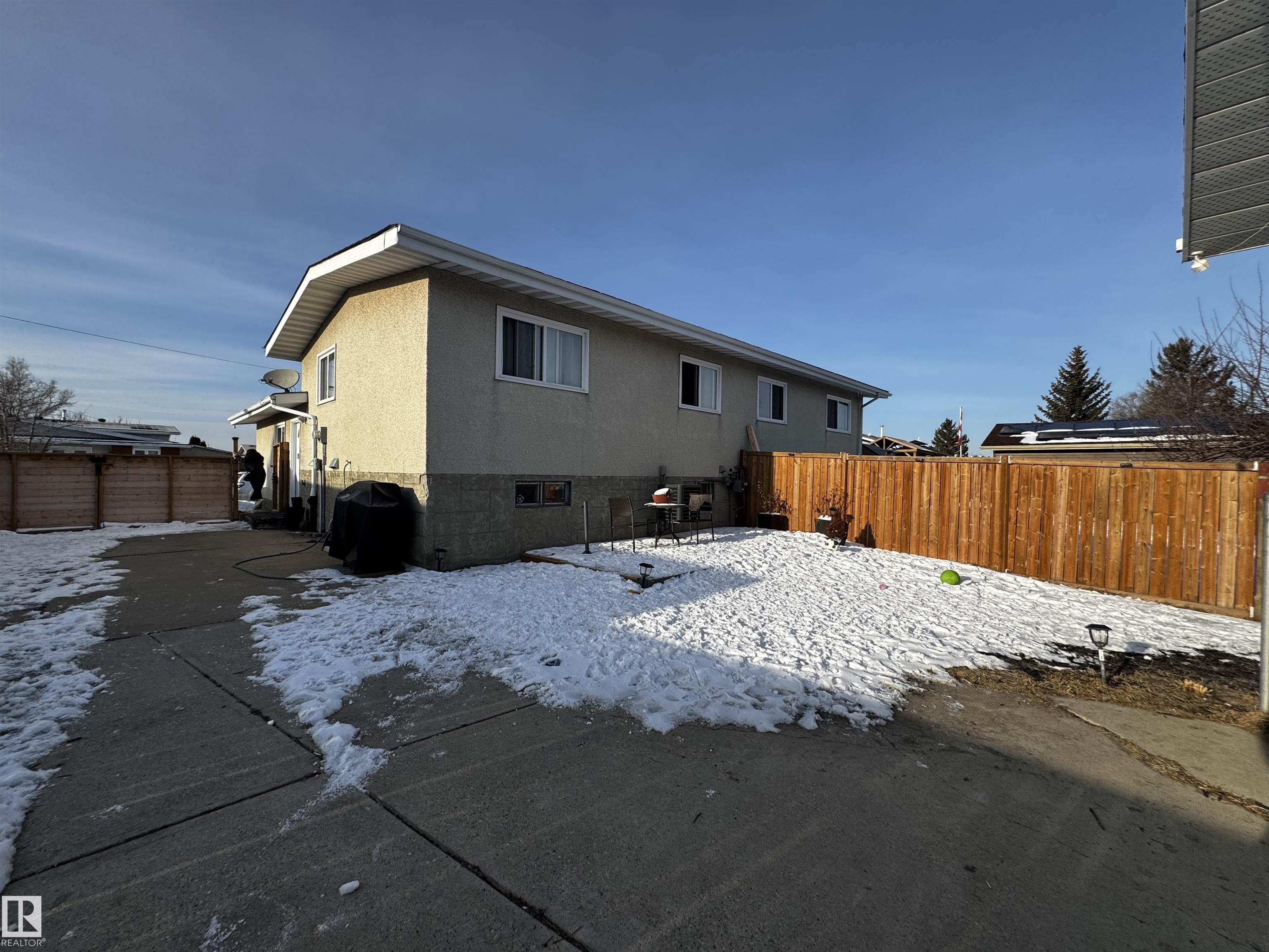 Photo 58 at 11452 152b Avenue NW, Caernarvon, Edmonton
