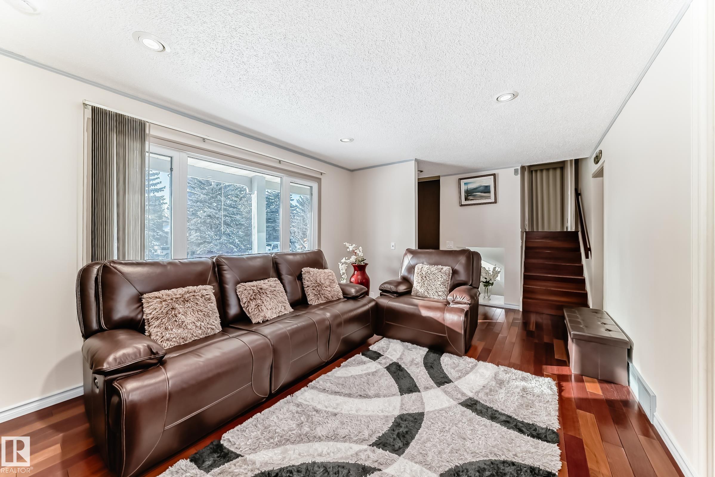 8733 181a Street NW, Belmead, Edmonton