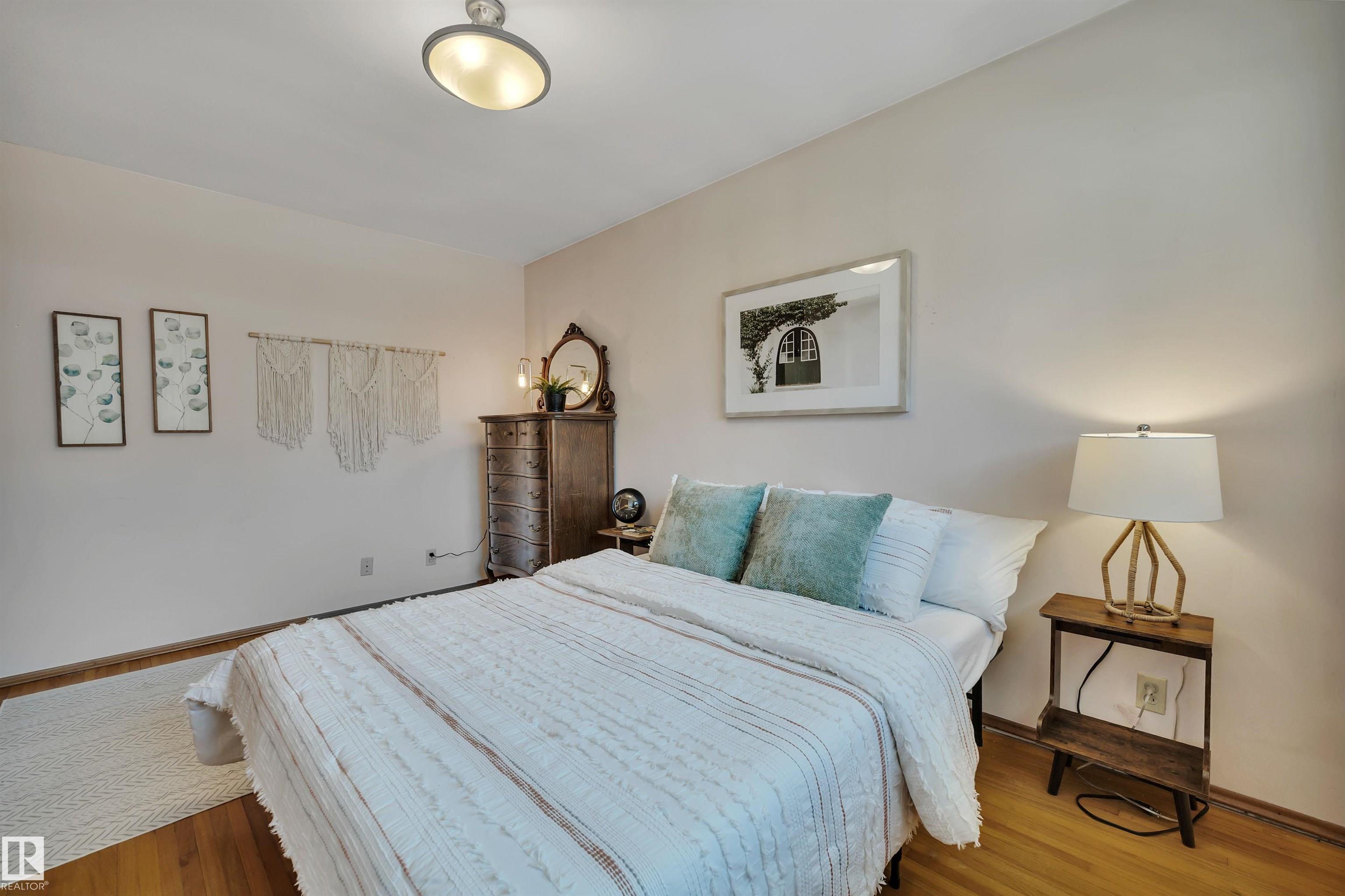 Photo 21 at 6608 84 Street NW, Argyll, Edmonton