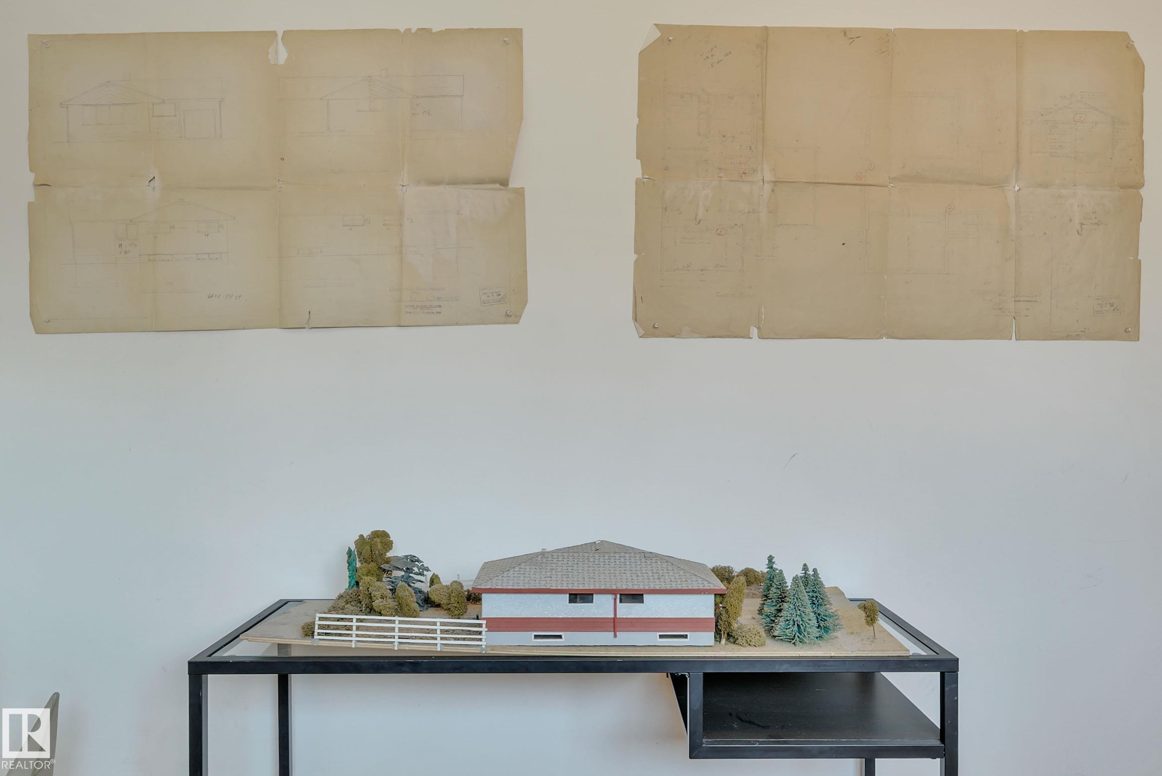 Photo 26 at 6608 84 Street NW, Argyll, Edmonton