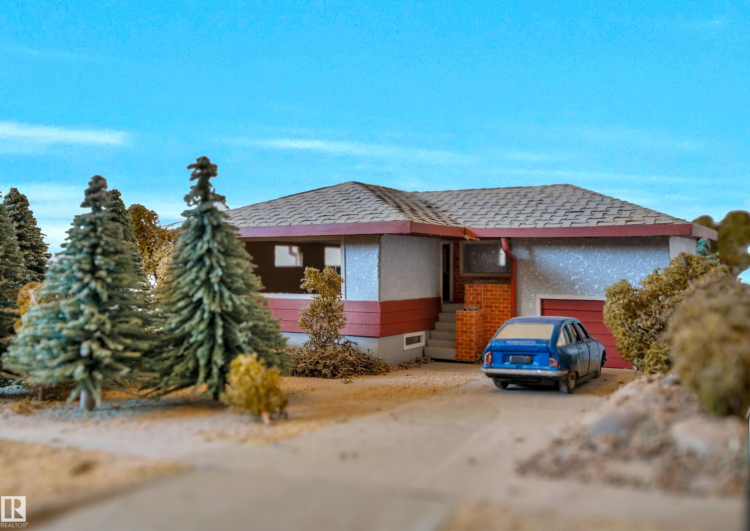 Photo 27 at 6608 84 Street NW, Argyll, Edmonton