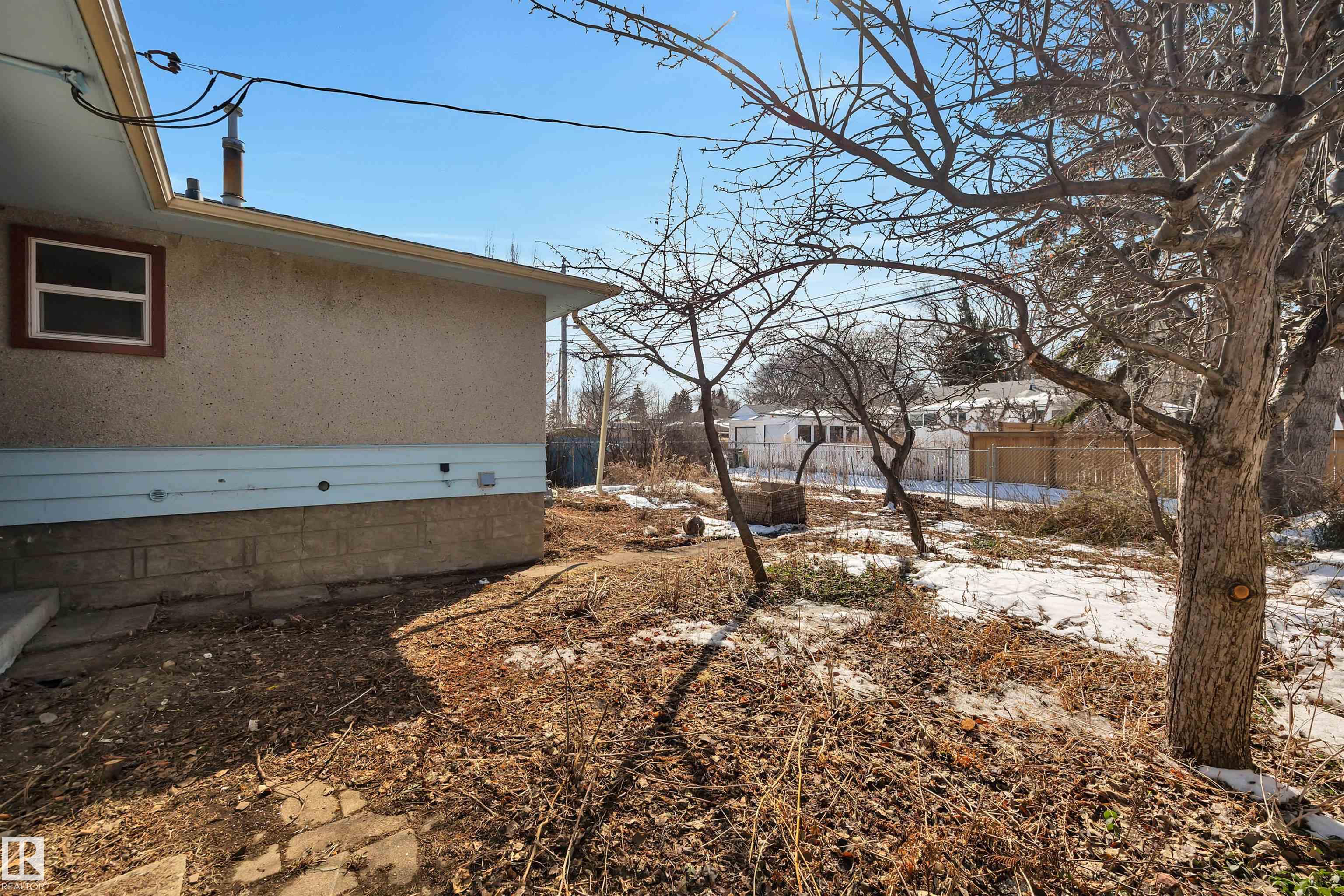 Photo 45 at 6608 84 Street NW, Argyll, Edmonton