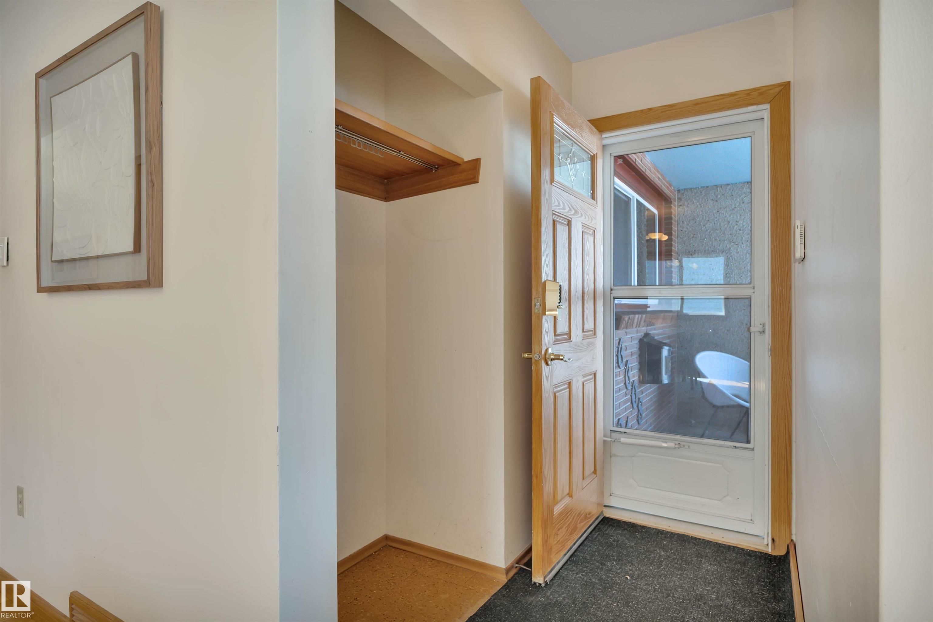 Photo 6 at 6608 84 Street NW, Argyll, Edmonton