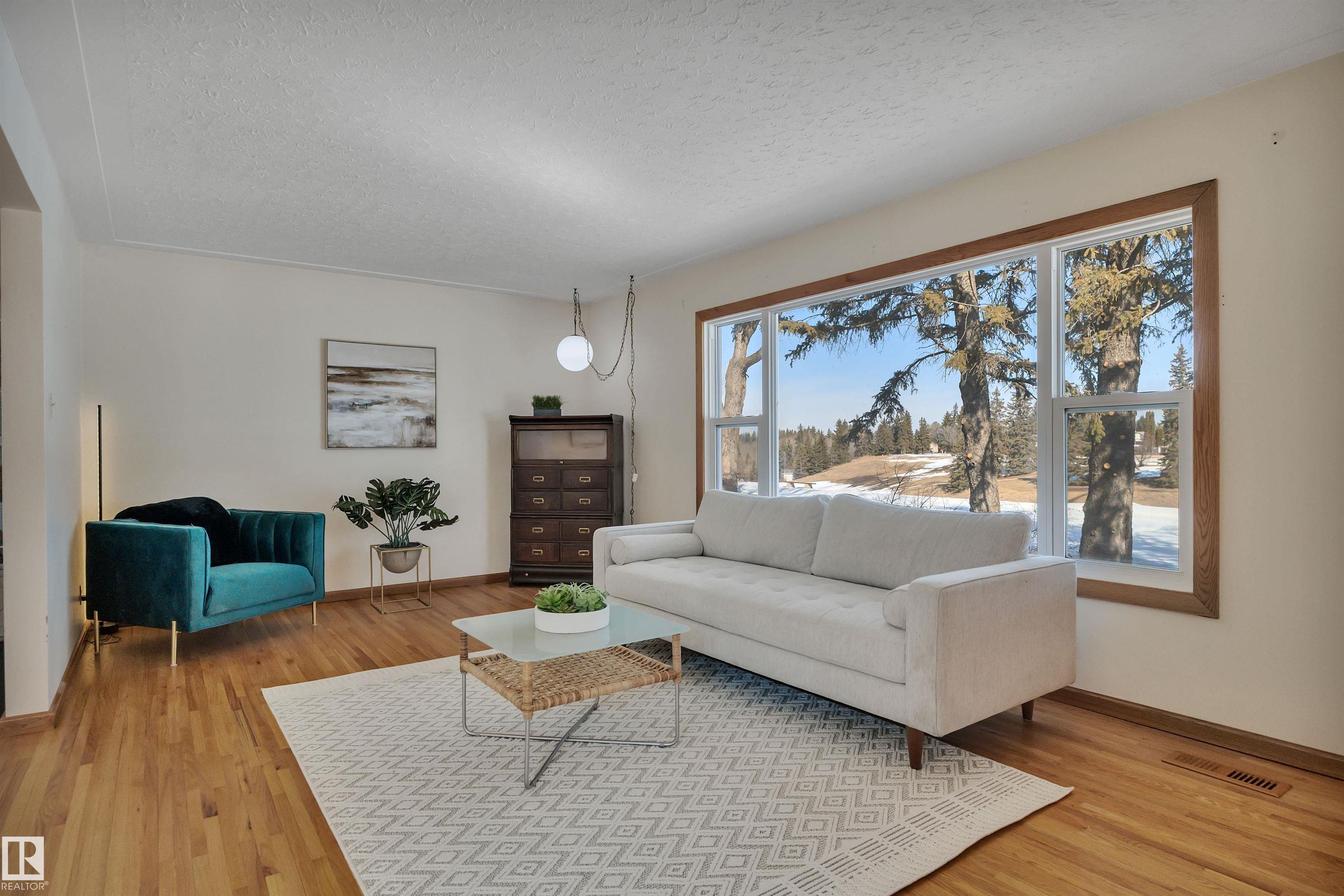 Photo 8 at 6608 84 Street NW, Argyll, Edmonton