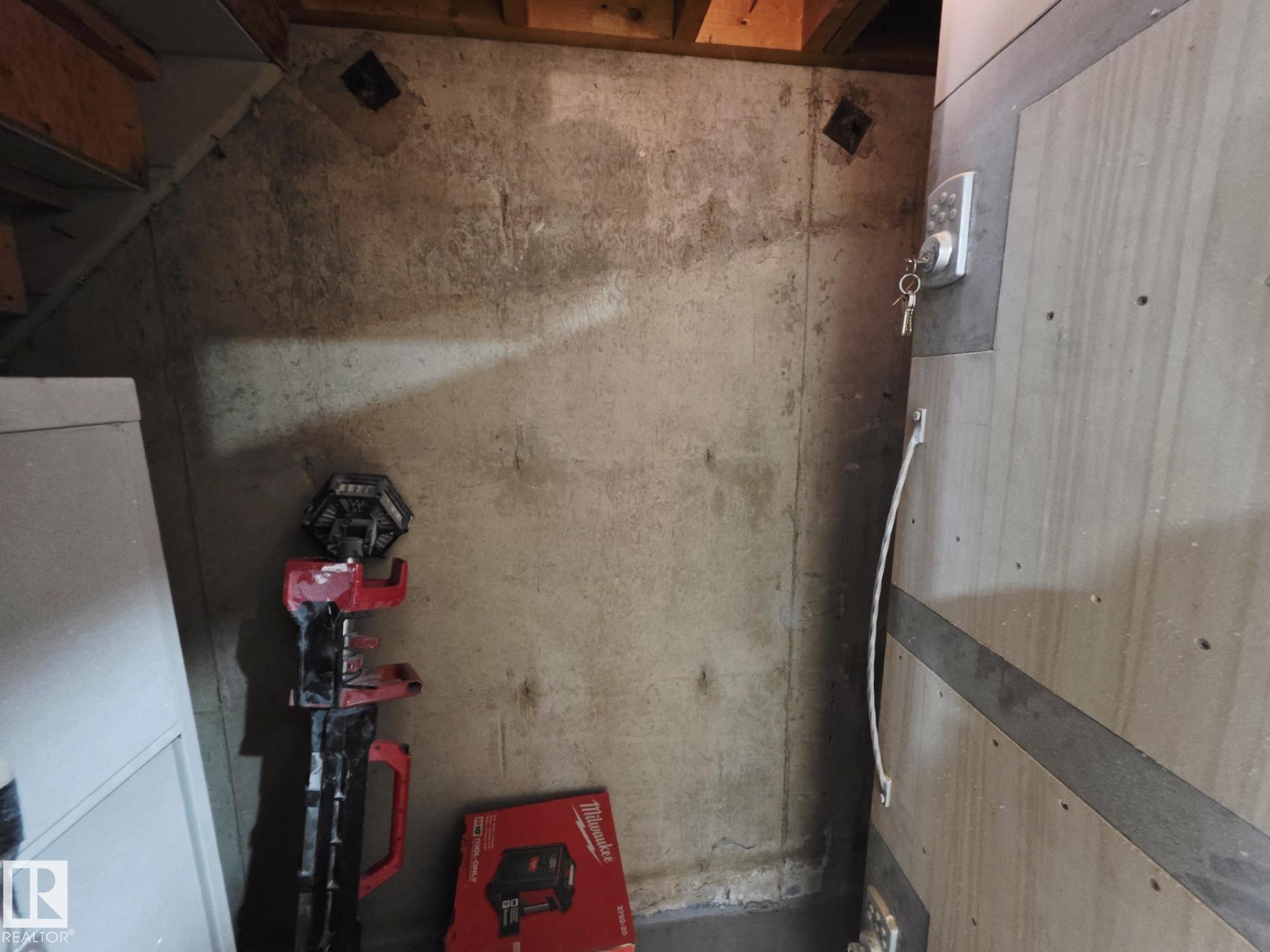 Photo 37 at 5204 43 Avenue, Linsford Park, Leduc