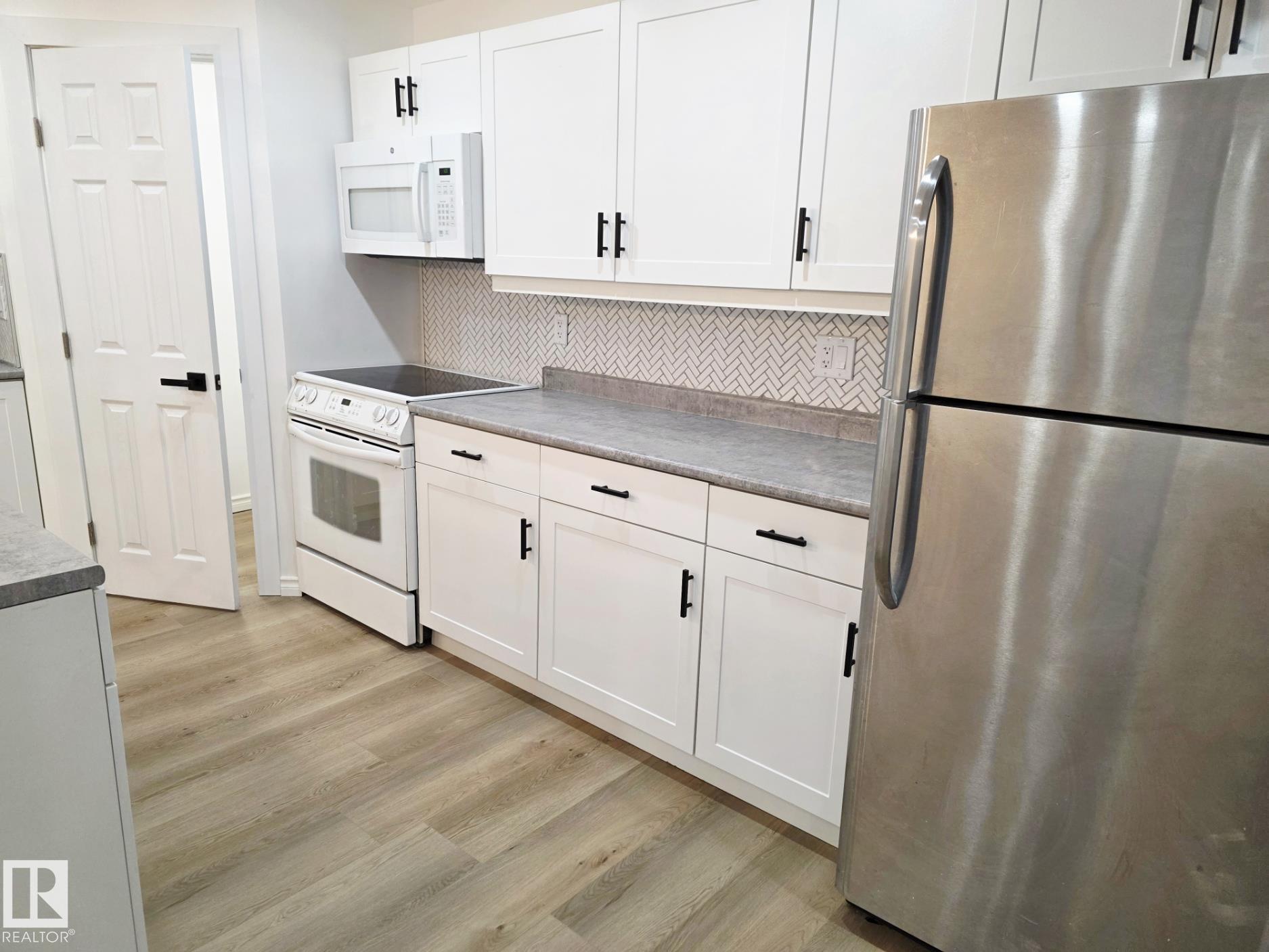 Photo 39 at 5204 43 Avenue, Linsford Park, Leduc