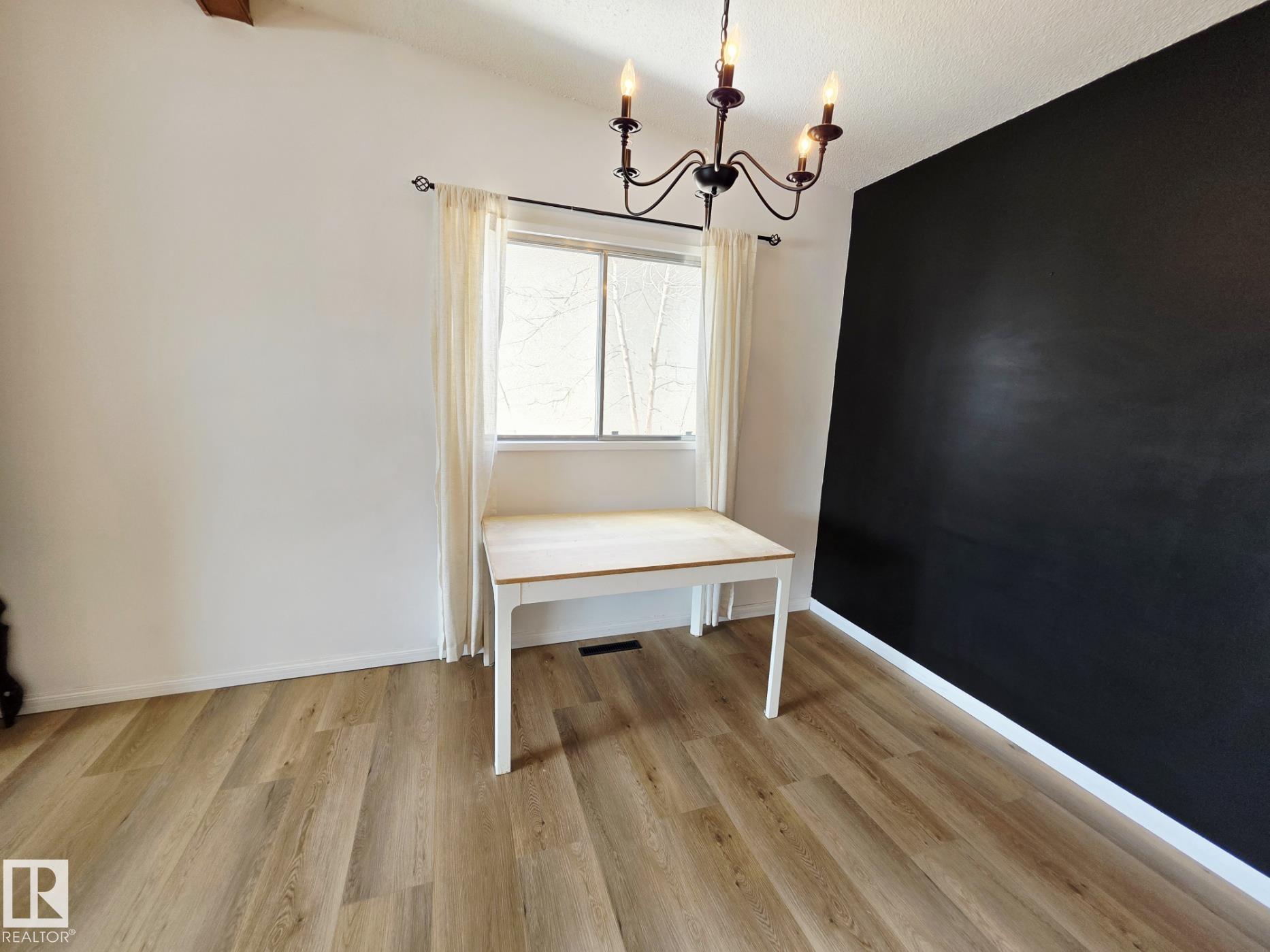 Photo 10 at 5204 43 Avenue, Linsford Park, Leduc