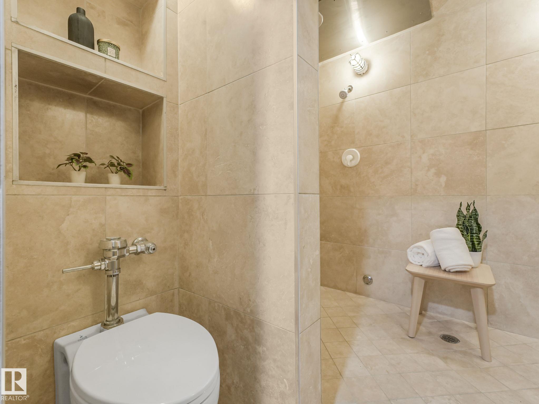 Photo 21 at 807 - 10134 100 Street NW, Downtown, Edmonton