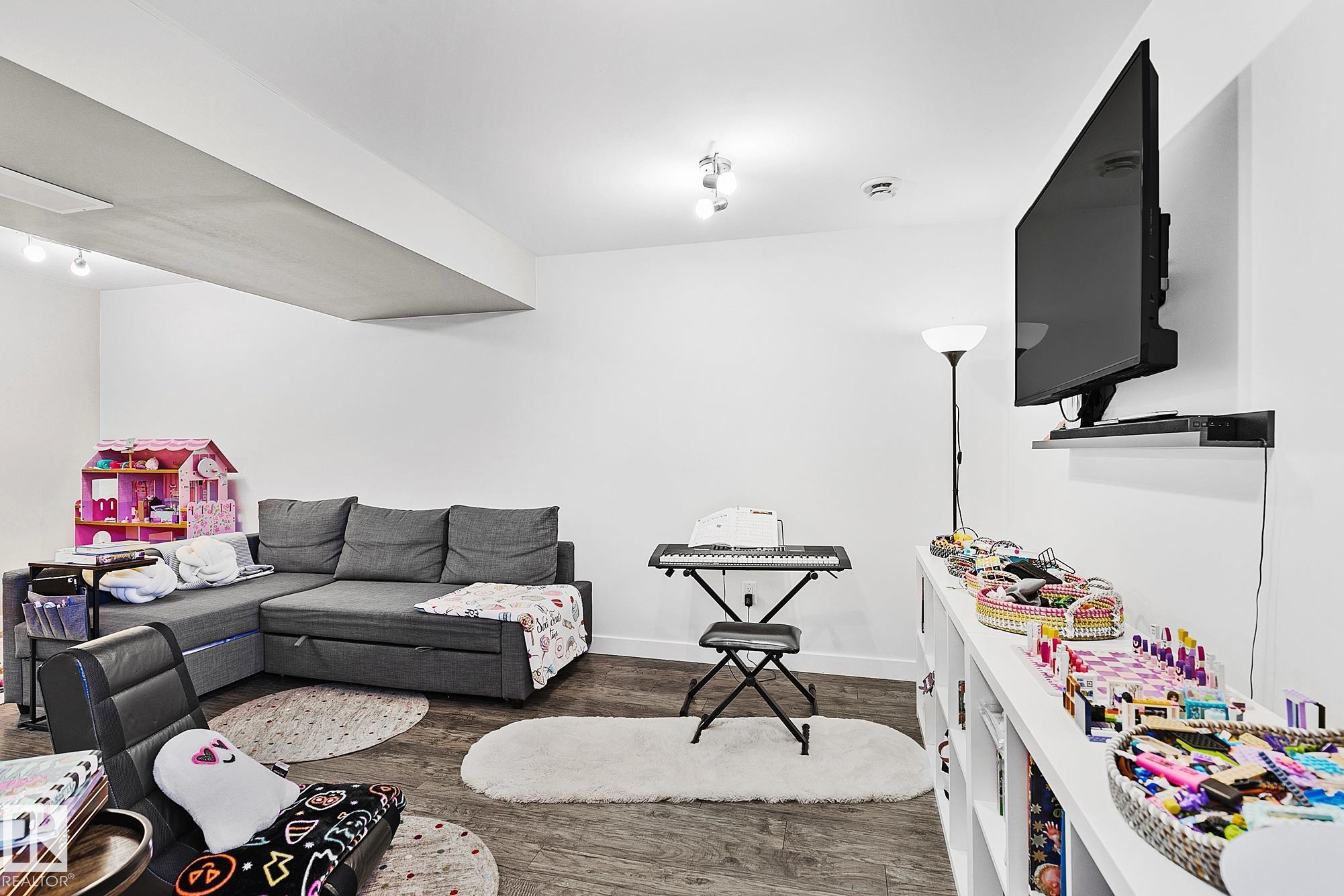 Photo 33 at 17 - 3103 Hilton Drive NW, The Hamptons, Edmonton