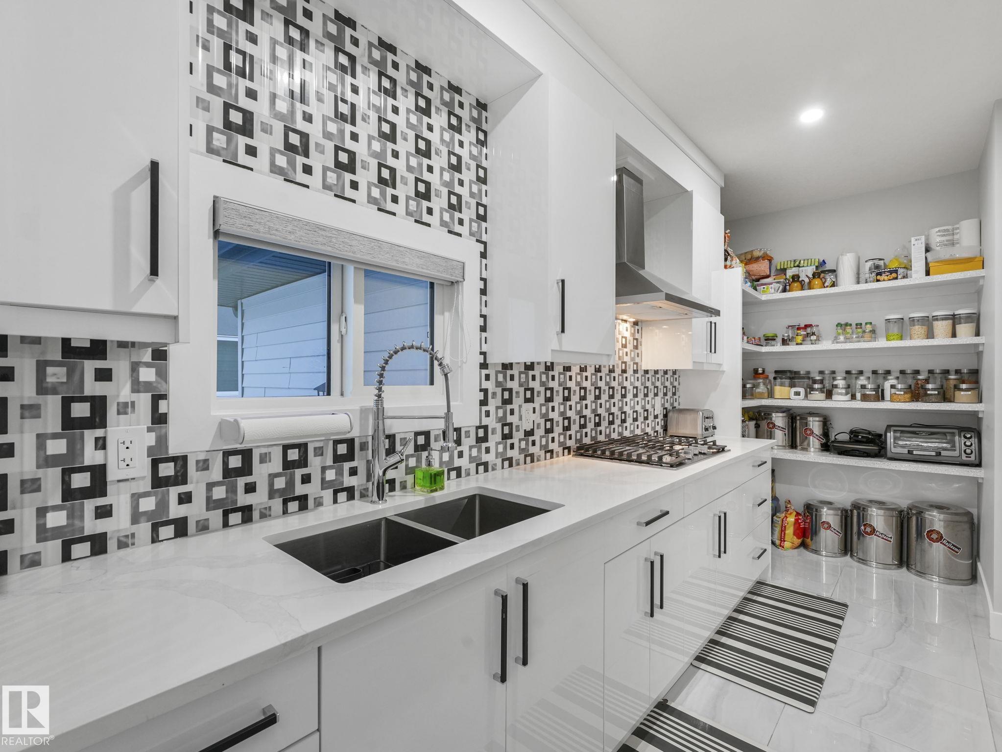 Photo 23 at 4703 41 Street, Forest Heights, Beaumont