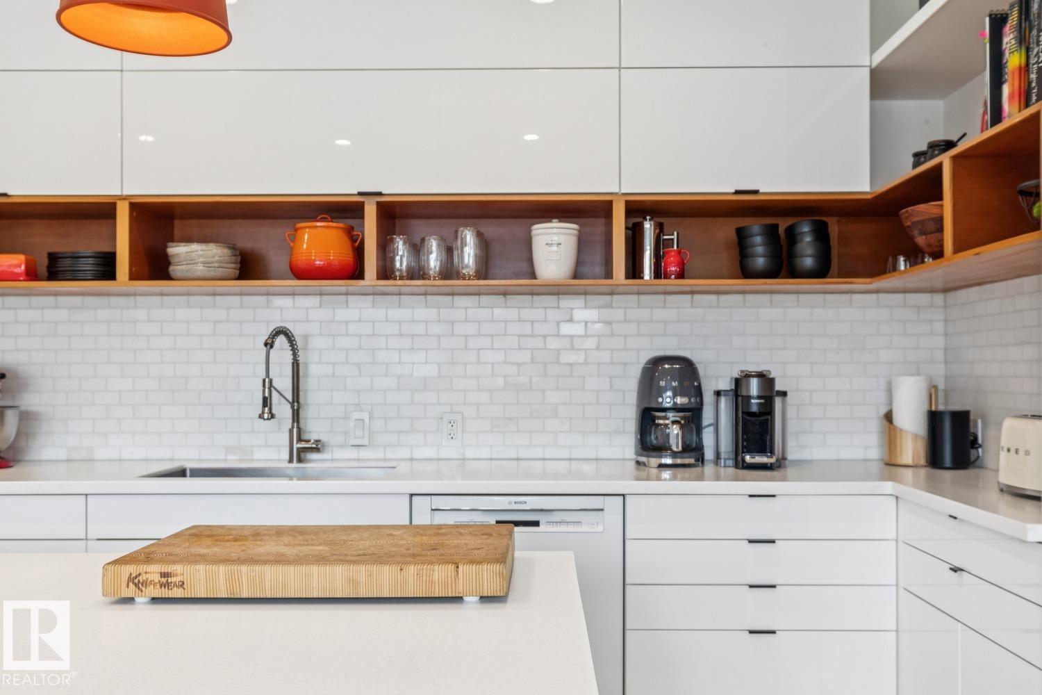 Photo 22 at 10958 80 Avenue NW, Garneau, Edmonton