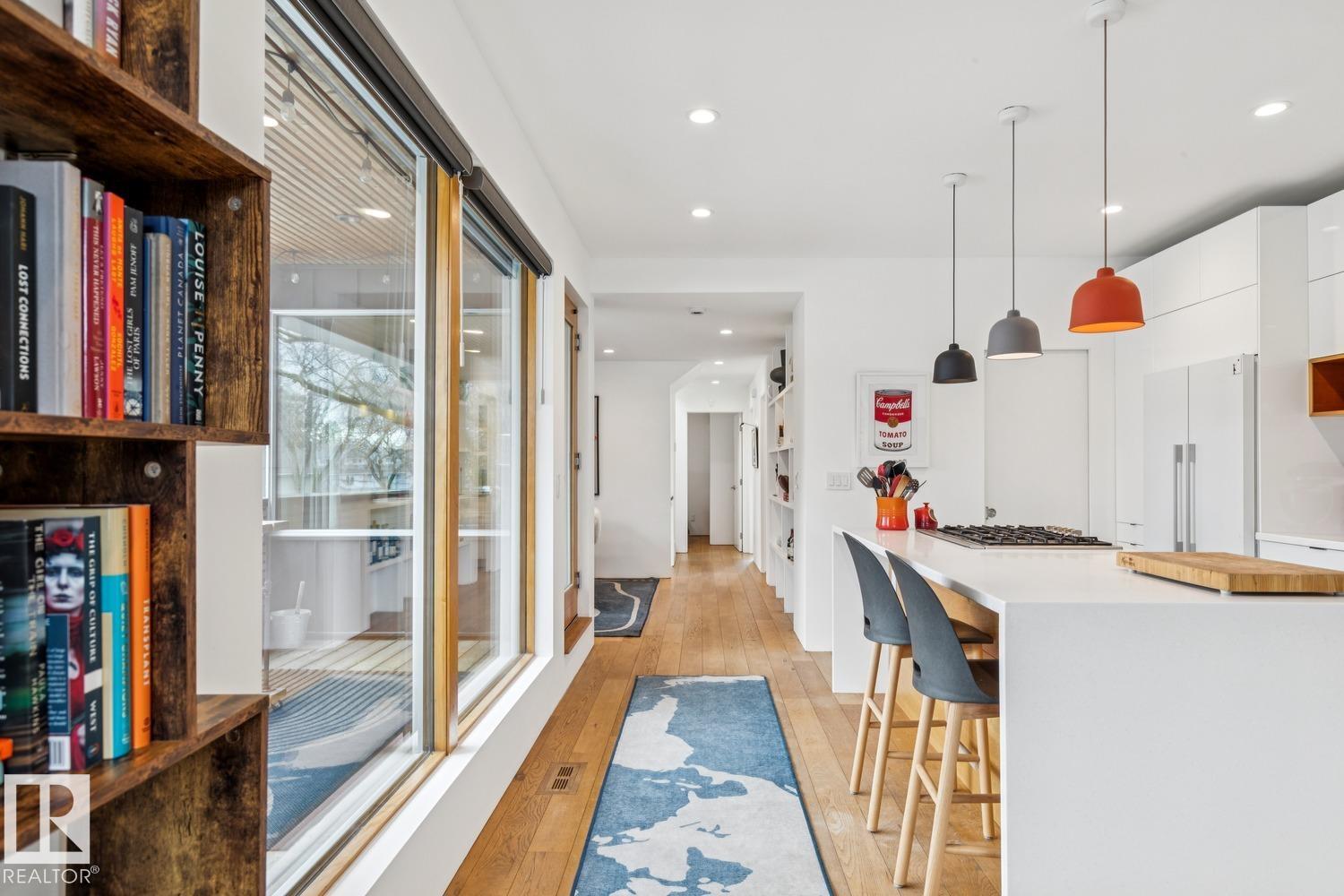 Photo 24 at 10958 80 Avenue NW, Garneau, Edmonton