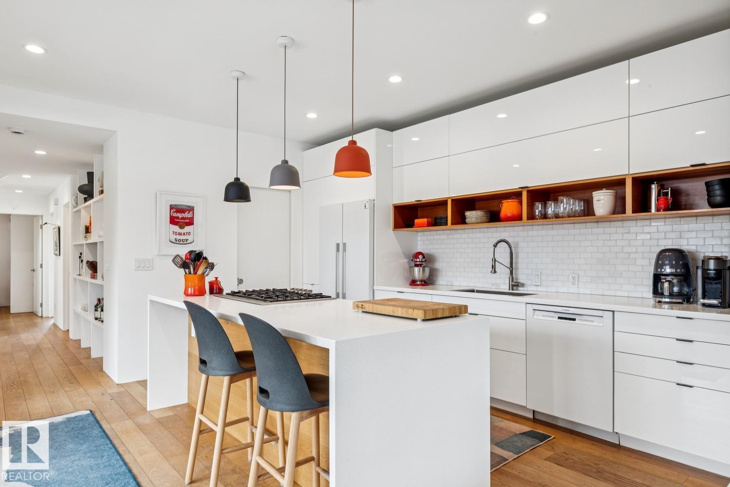 Photo 25 at 10958 80 Avenue NW, Garneau, Edmonton