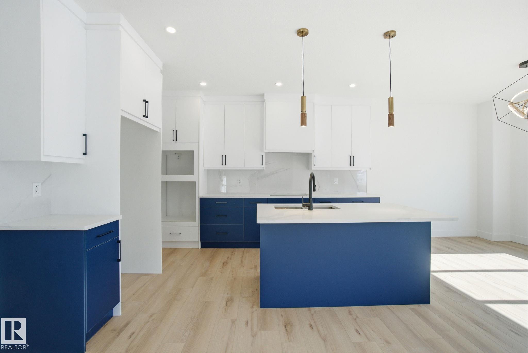 Photo 14 at 1407 Osprey crest NW, Hawks Ridge, Edmonton