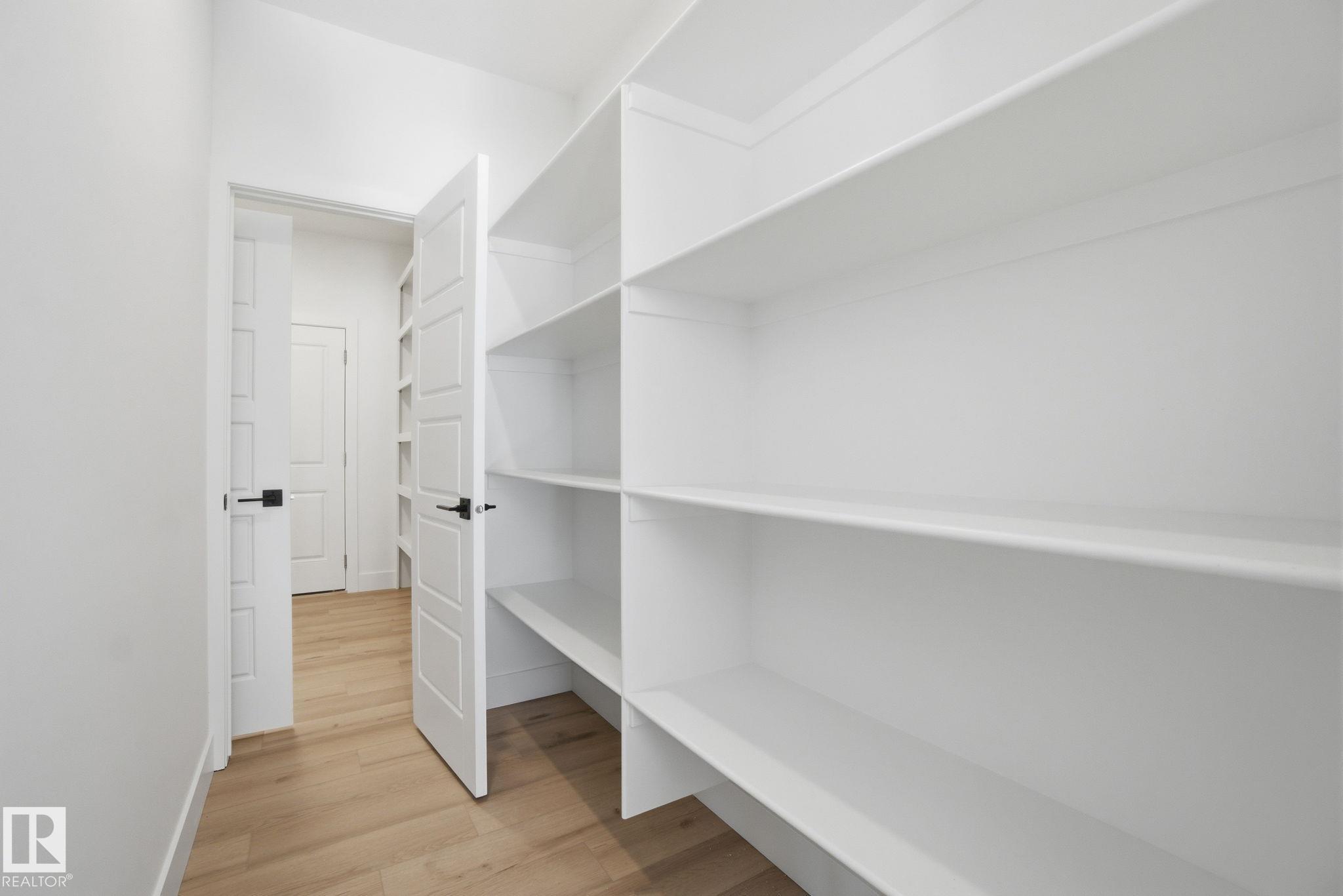 Photo 17 at 1407 Osprey crest NW, Hawks Ridge, Edmonton