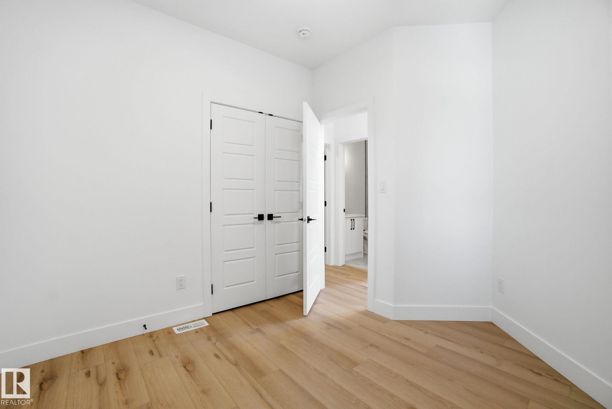 Photo 22 at 1407 Osprey crest NW, Hawks Ridge, Edmonton