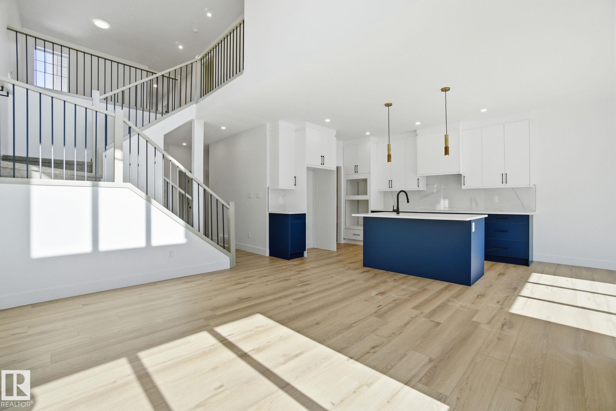 Photo 8 at 1407 Osprey crest NW, Hawks Ridge, Edmonton