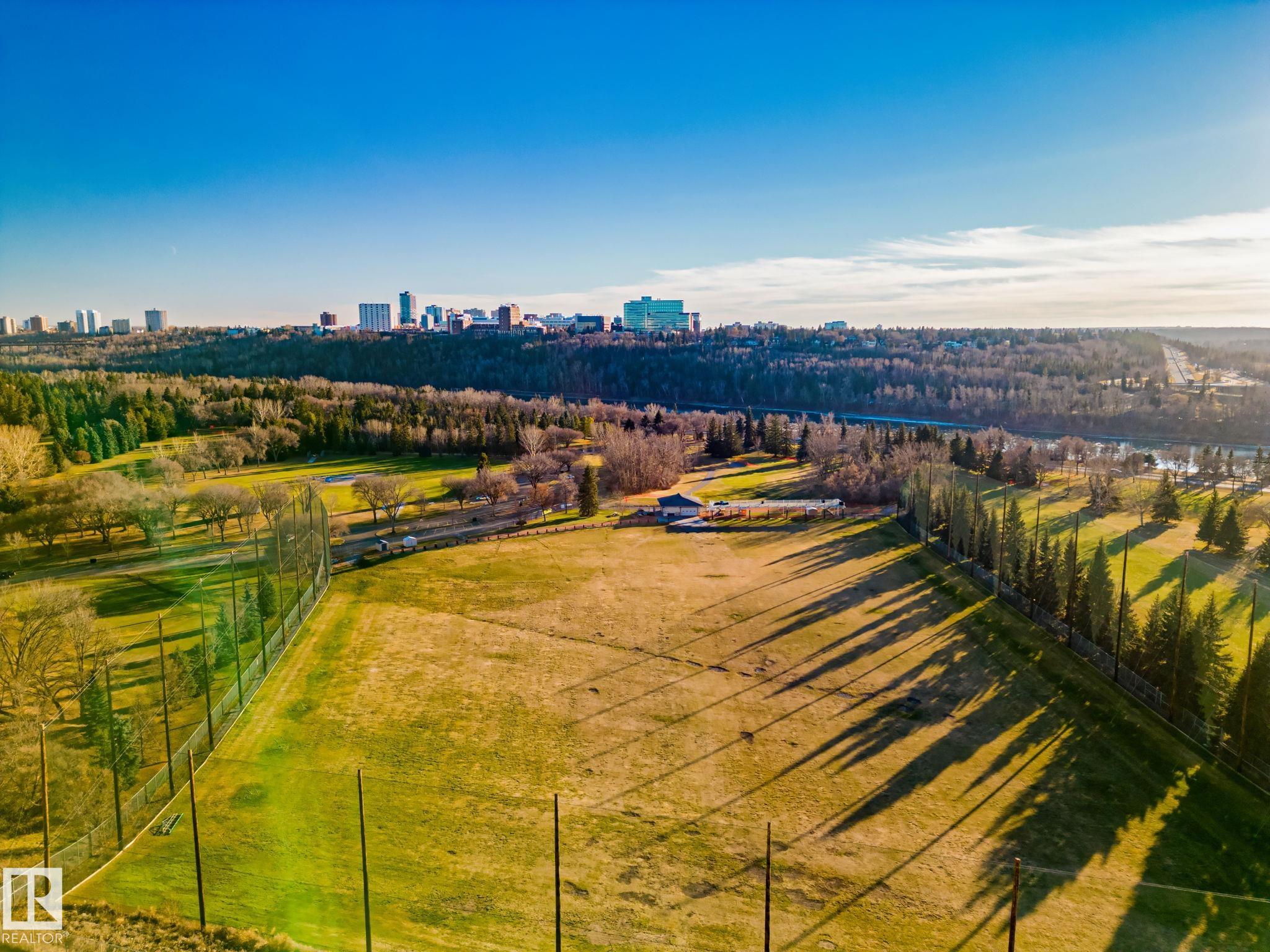 1401 - 12121 Jasper Avenue NW, Wîhkwêntôwin, Edmonton