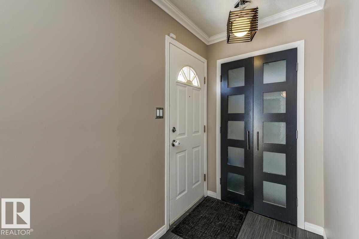 Photo 25 at 10519 87 Avenue NW, Strathcona, Edmonton