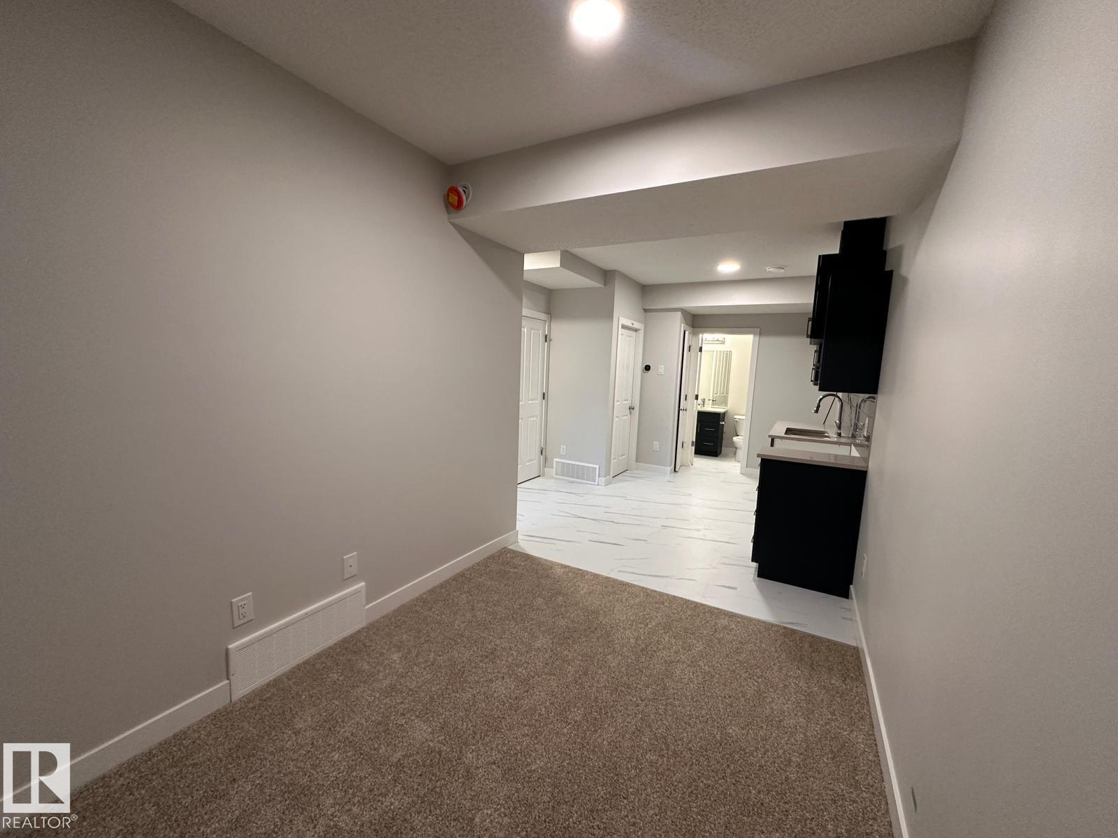 Photo 4 at basement 3016 9 Street NW, Maple Crest, Edmonton