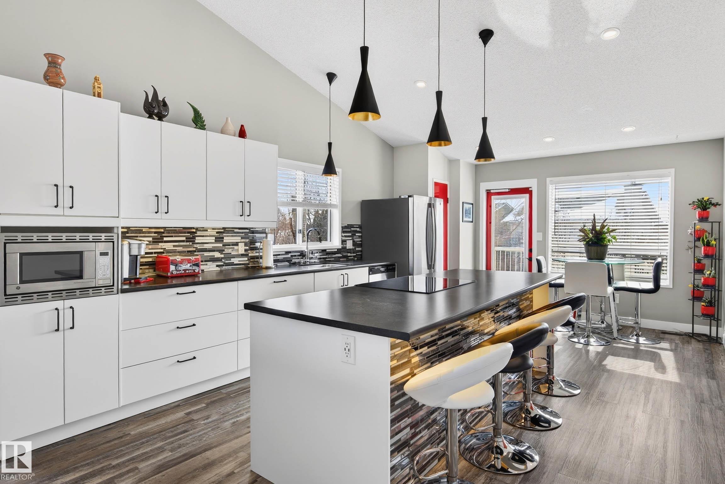 Photo 12 at 34 Donald Place, Deer Ridge, St. Albert