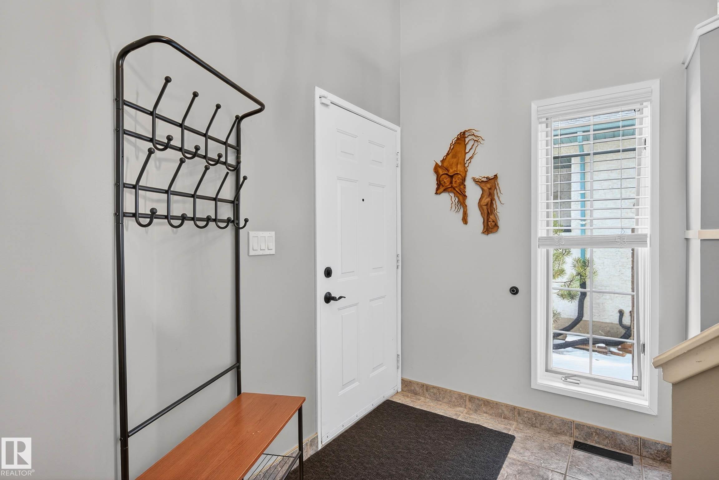 34 Donald Place, Deer Ridge, St. Albert