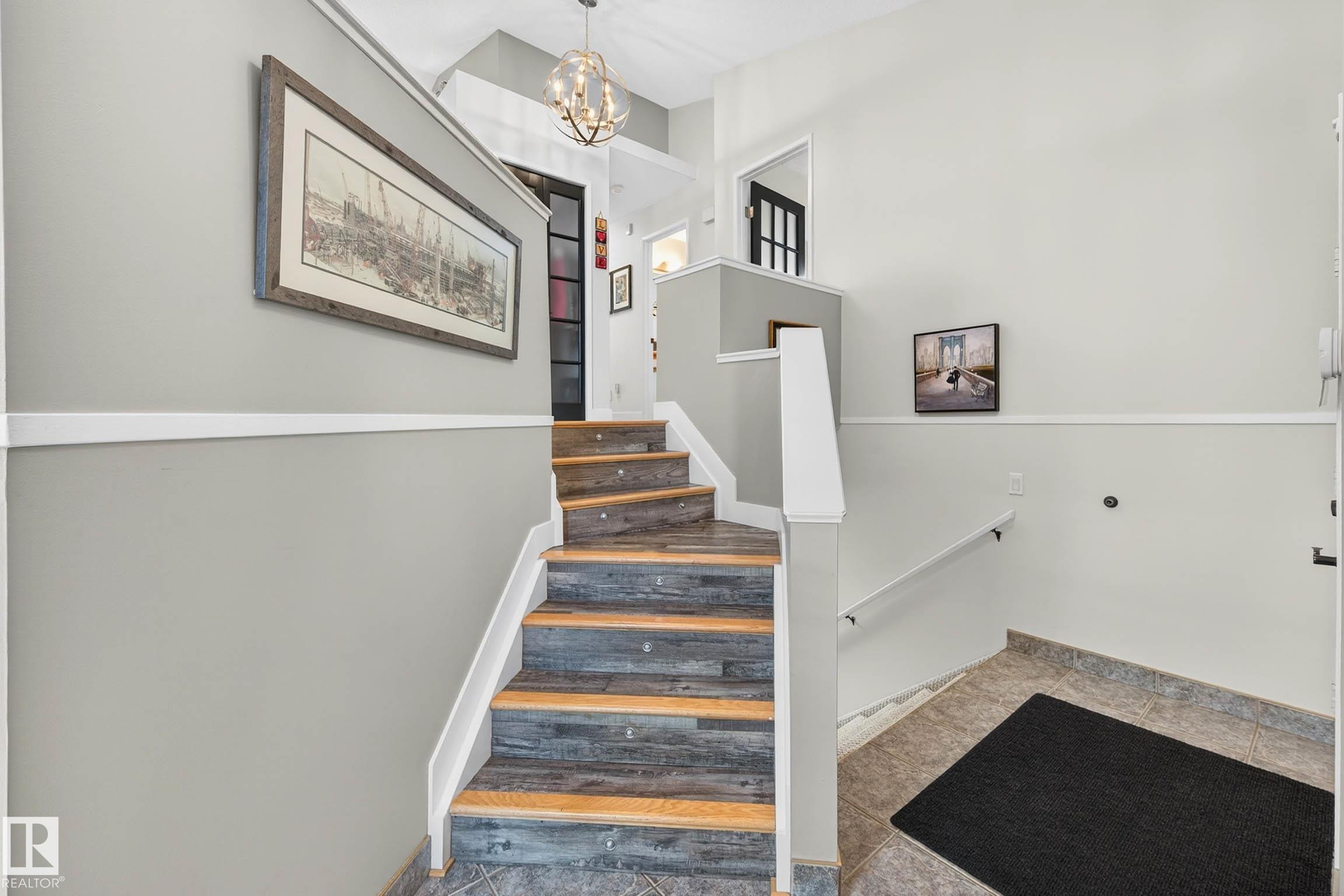 34 Donald Place, Deer Ridge, St. Albert