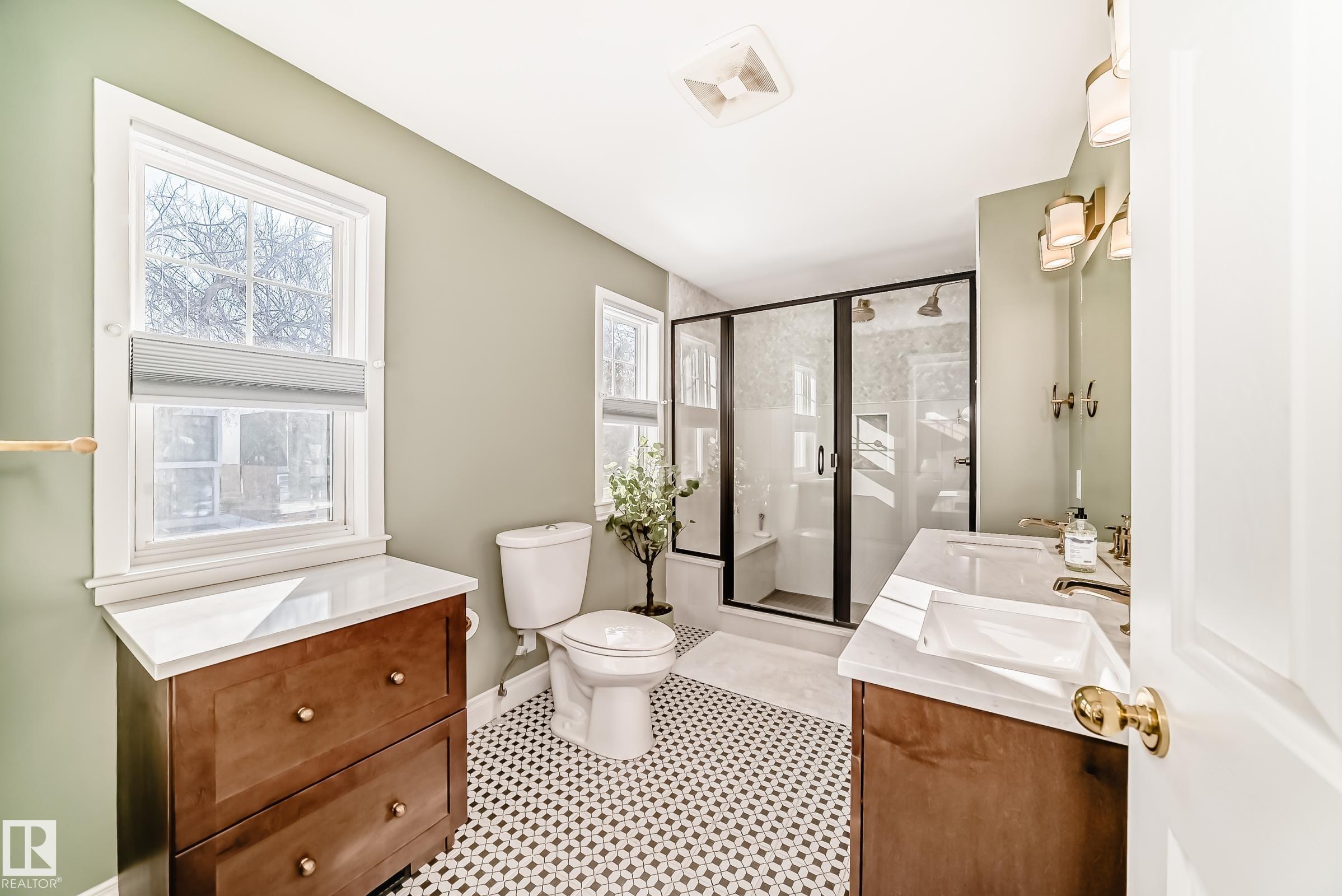 Photo 34 at 10812 128 Street NW, Westmount, Edmonton