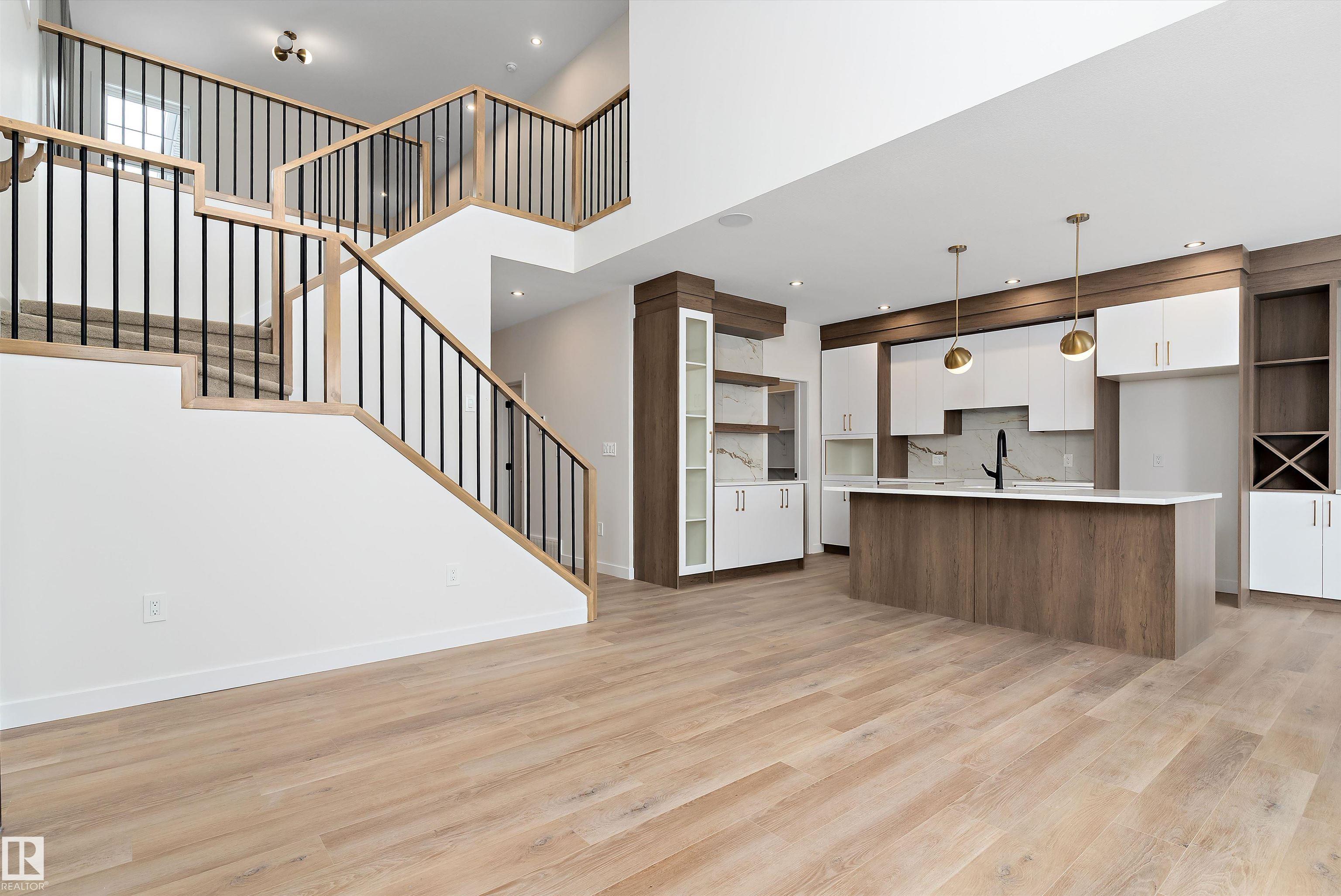 Photo 11 at 48 Meadowgrove Landing Crescent, McLaughlin, Spruce Grove