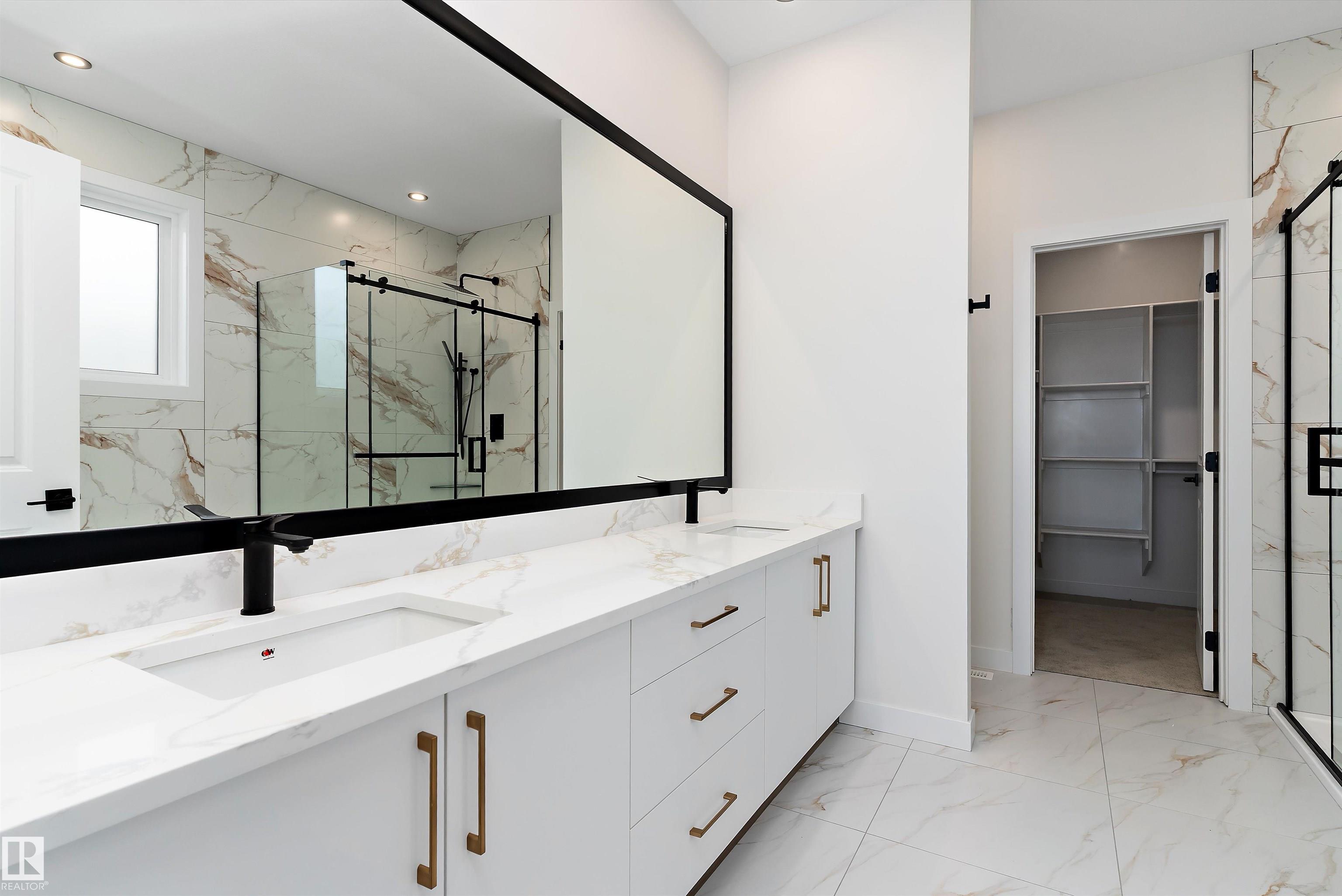 Photo 29 at 48 Meadowgrove Landing Crescent, McLaughlin, Spruce Grove