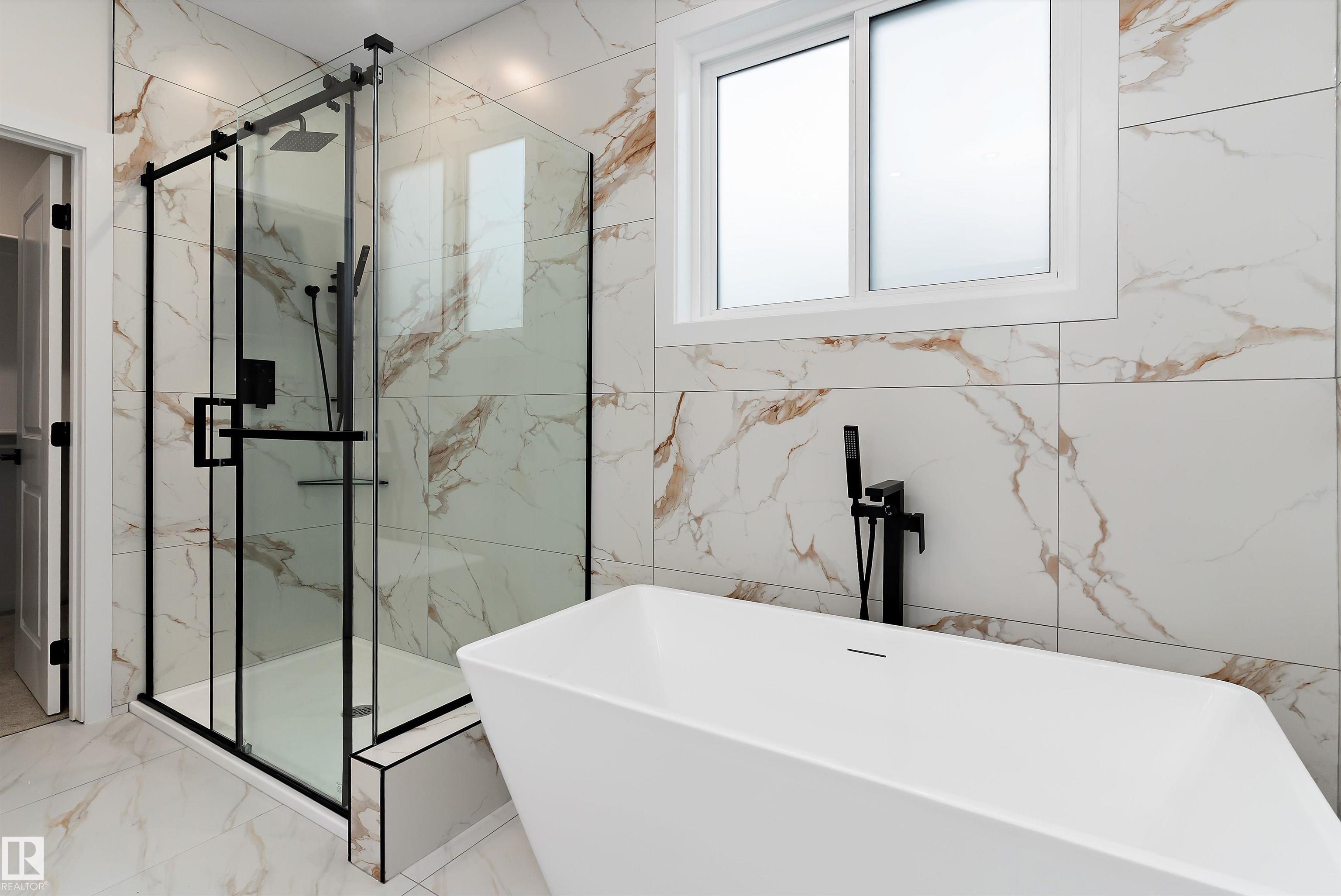 Photo 30 at 48 Meadowgrove Landing Crescent, McLaughlin, Spruce Grove