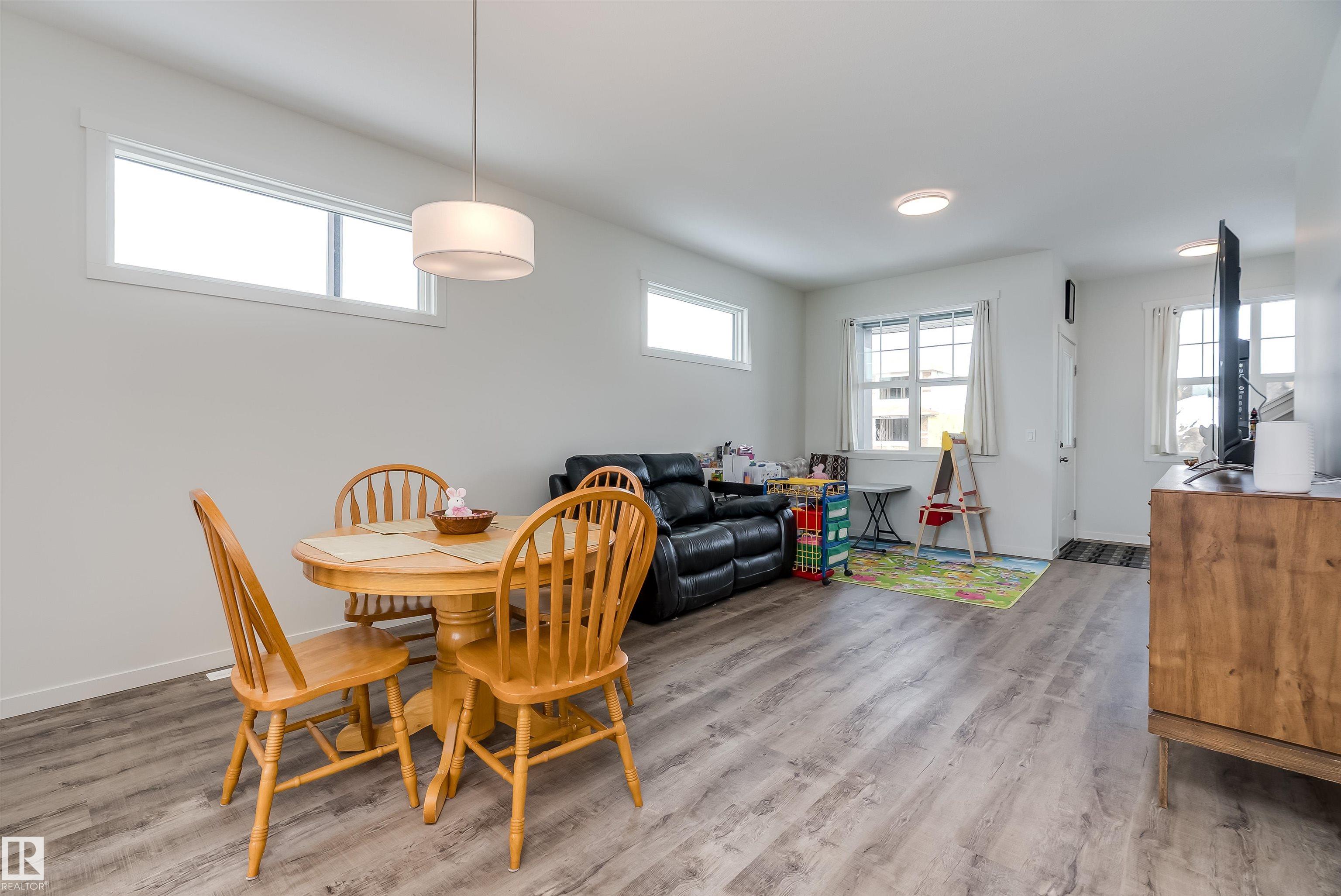 Photo 24 at 330 Edgemont Drive NW, Edgemont, Edmonton