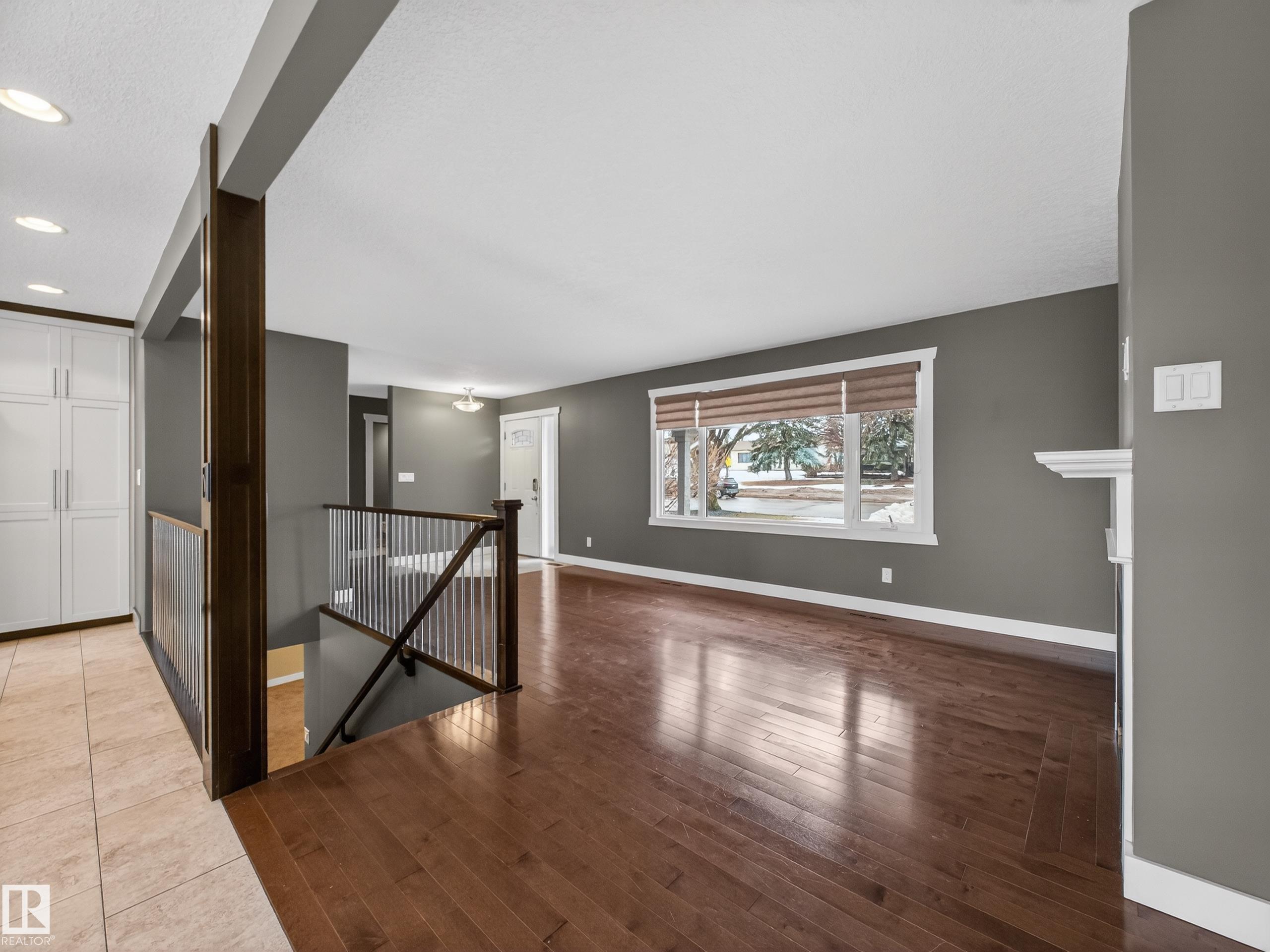 Photo 11 at 82 Mission Avenue, Mission, St. Albert