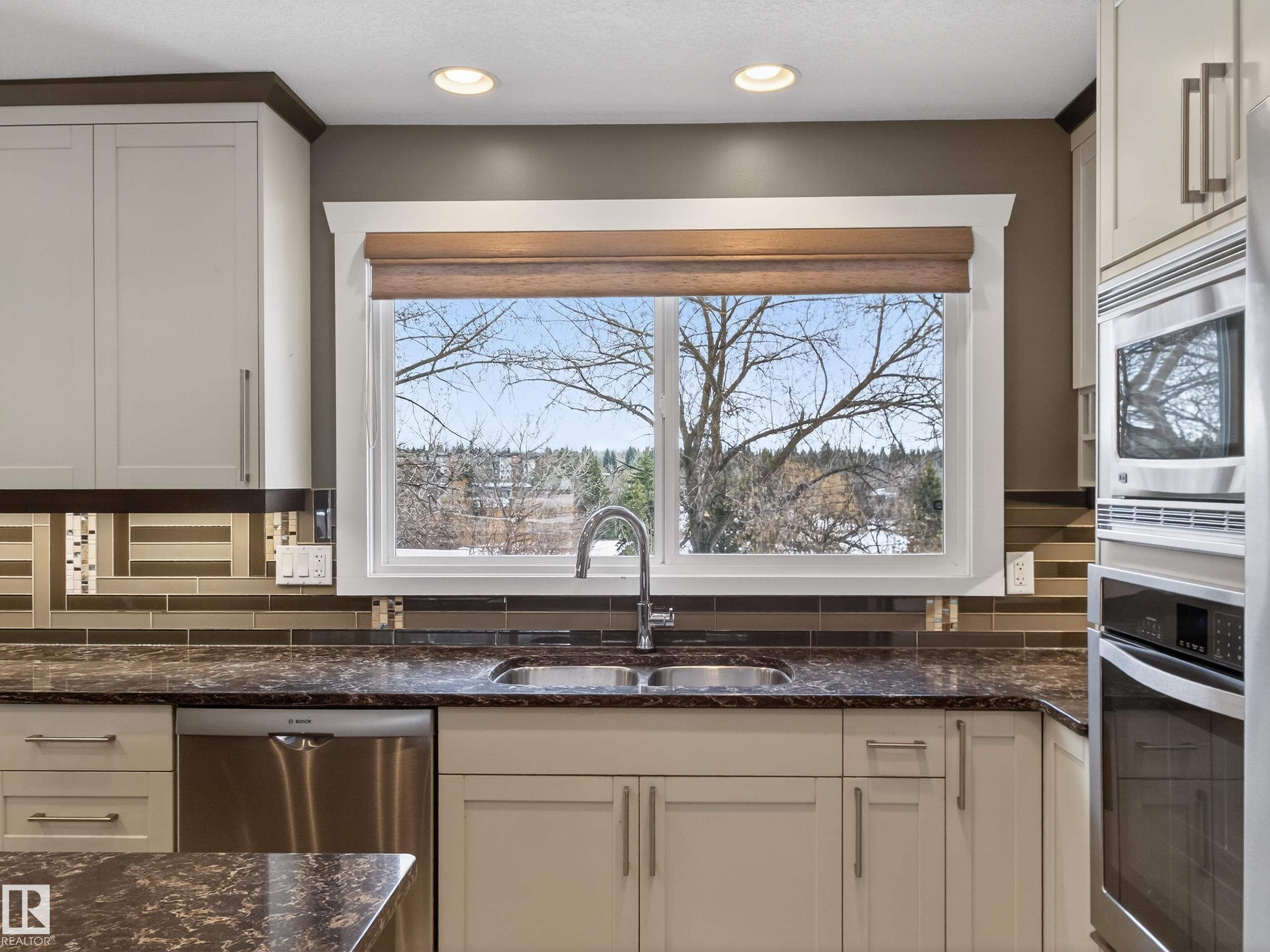 Photo 18 at 82 Mission Avenue, Mission, St. Albert