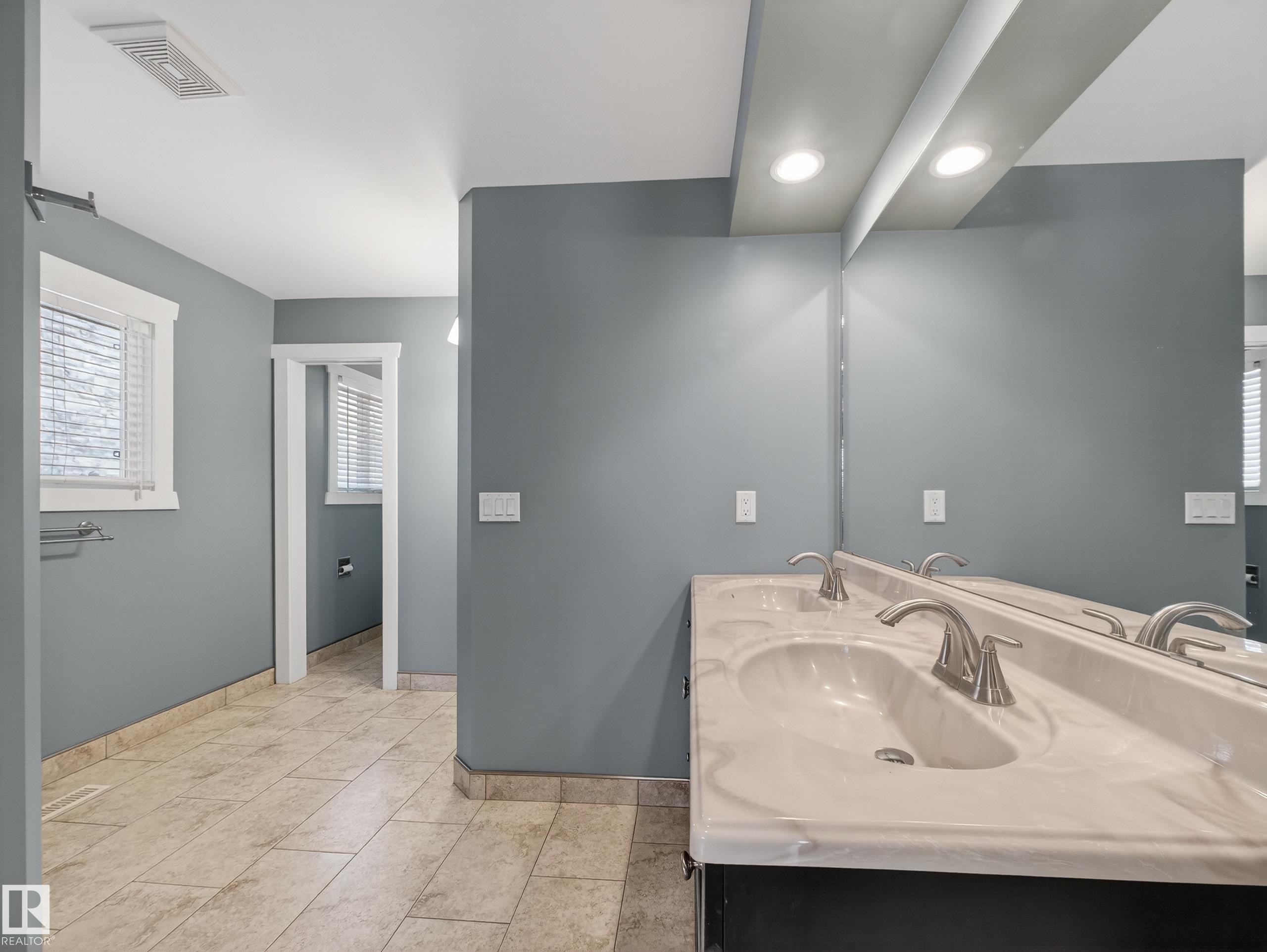 Photo 36 at 82 Mission Avenue, Mission, St. Albert