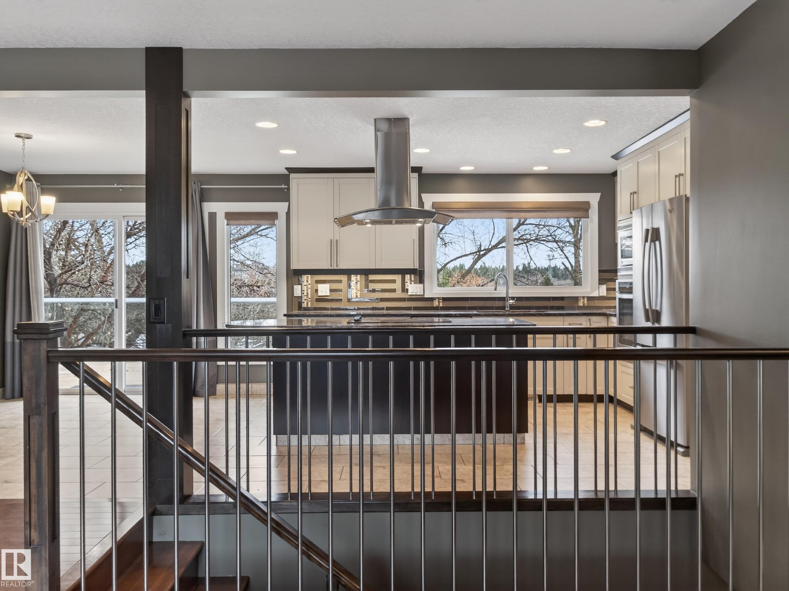 Photo 9 at 82 Mission Avenue, Mission, St. Albert