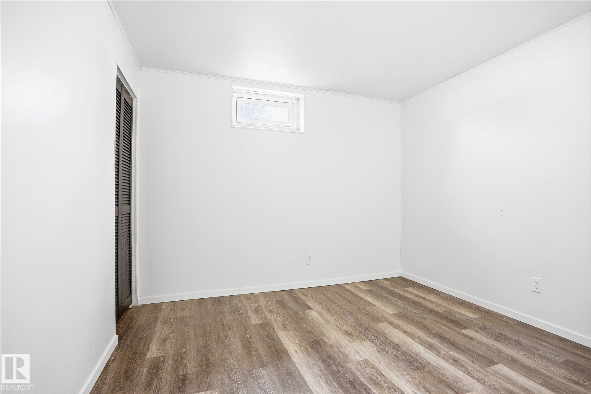 Photo 24 at 46 Mission Street, Mills Haven, Sherwood Park