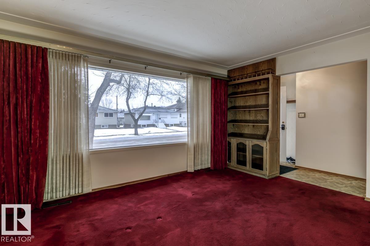 Photo 12 at 4021 117 Avenue NW, Beverly Heights, Edmonton