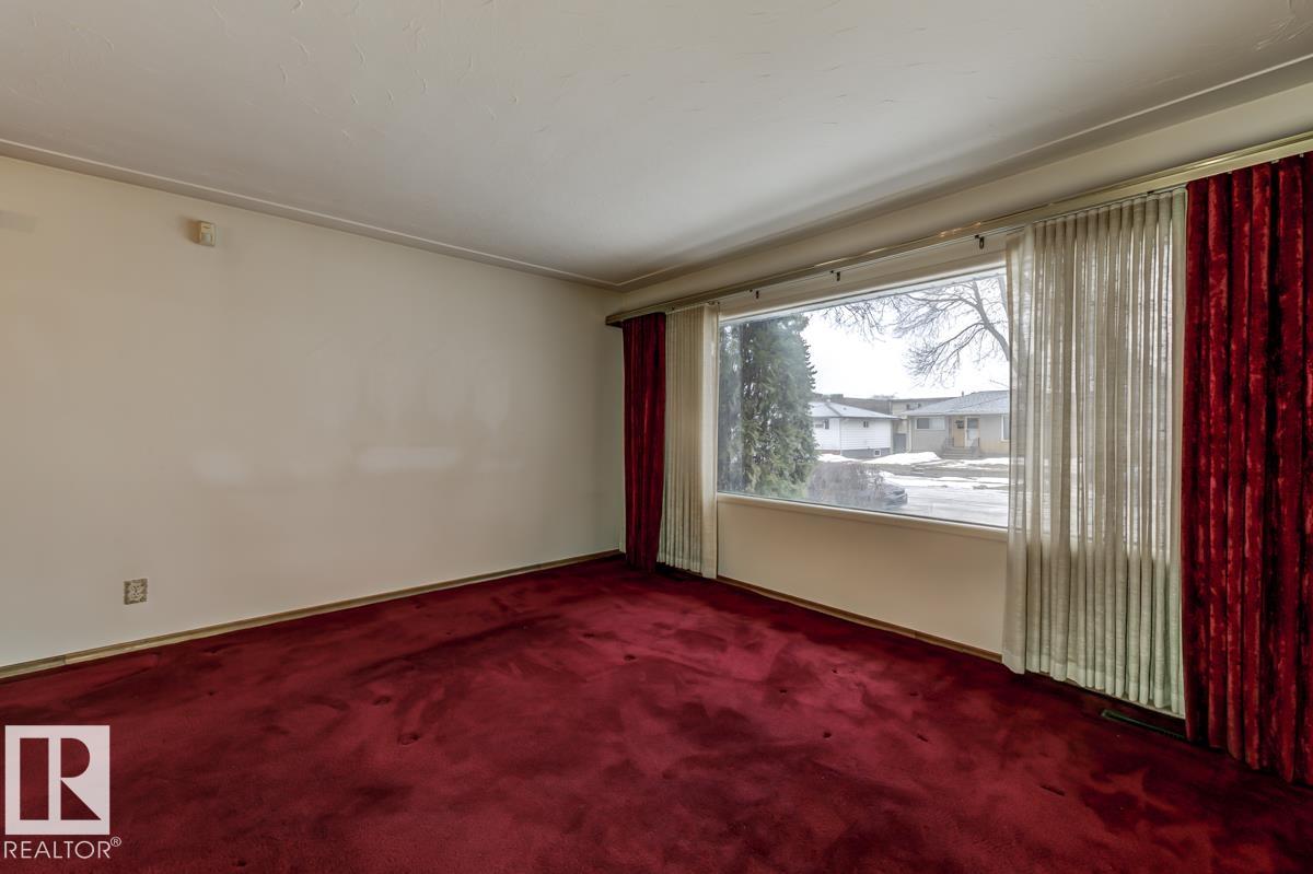 Photo 14 at 4021 117 Avenue NW, Beverly Heights, Edmonton