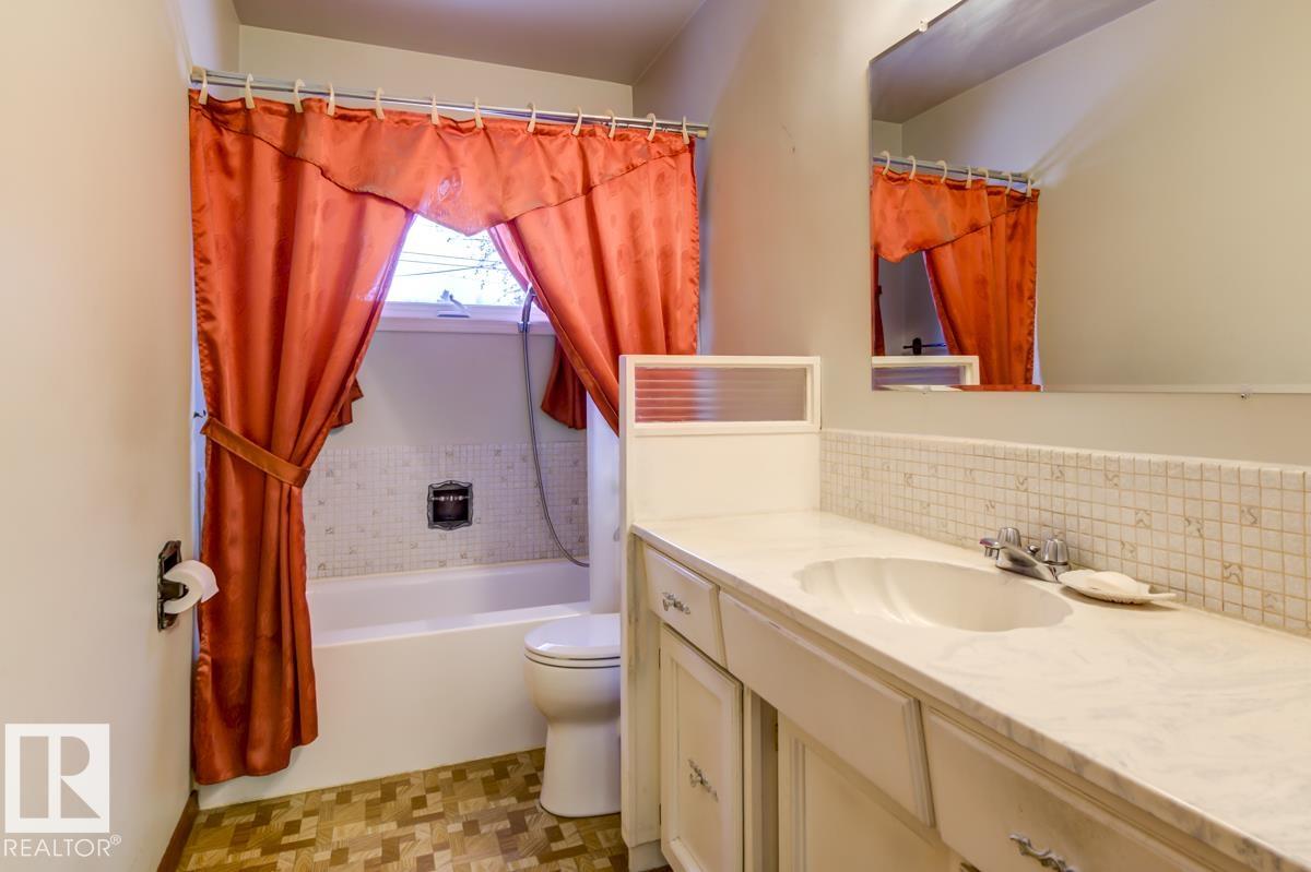 Photo 31 at 4021 117 Avenue NW, Beverly Heights, Edmonton