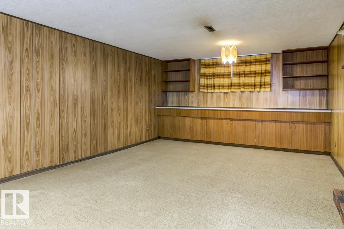 Photo 37 at 4021 117 Avenue NW, Beverly Heights, Edmonton